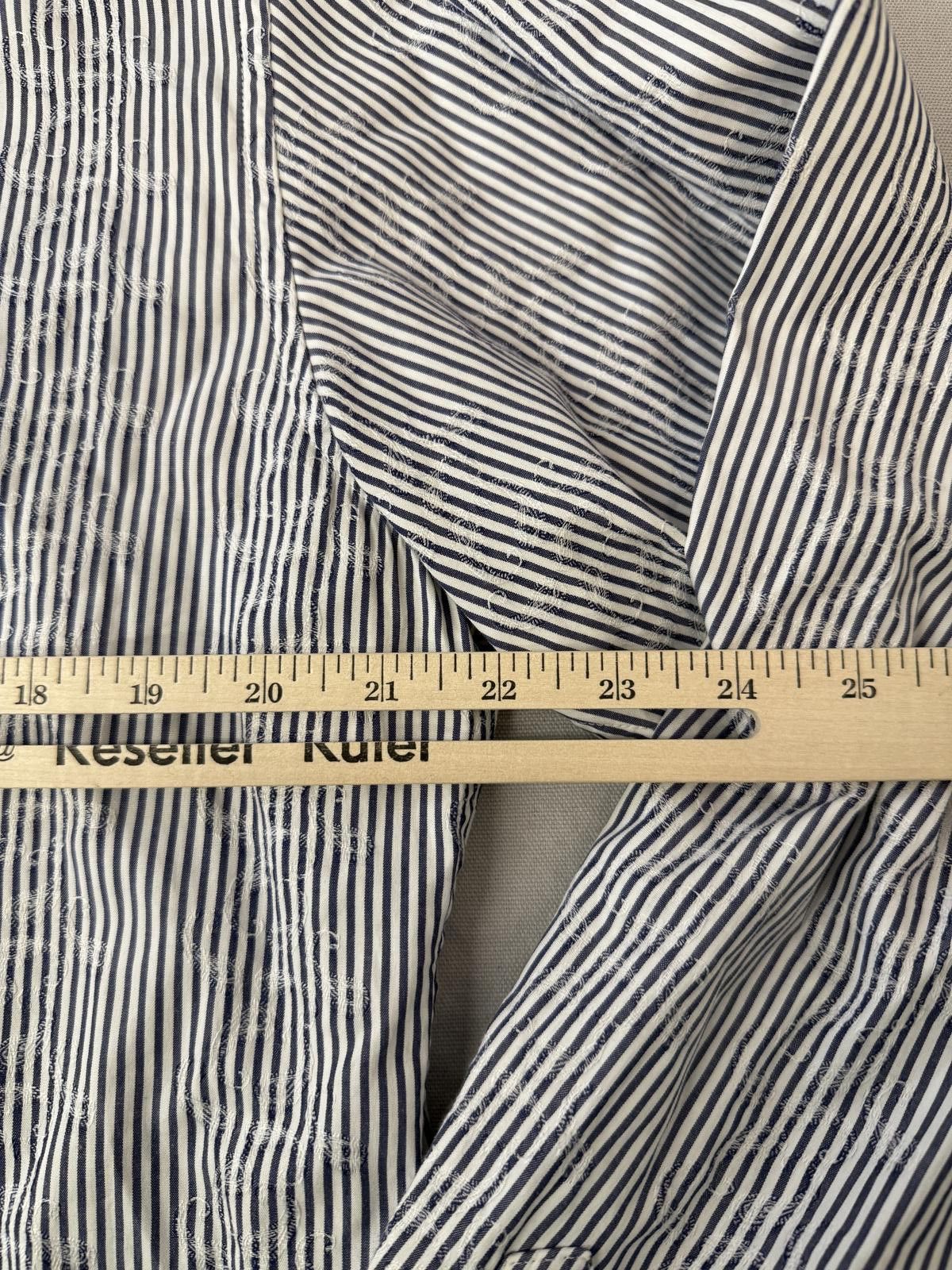 Robert Graham Robert Graham Striped LS Button Downs Embroidered - L Size US L / EU 52-54 / 3 - 7 Thumbnail
