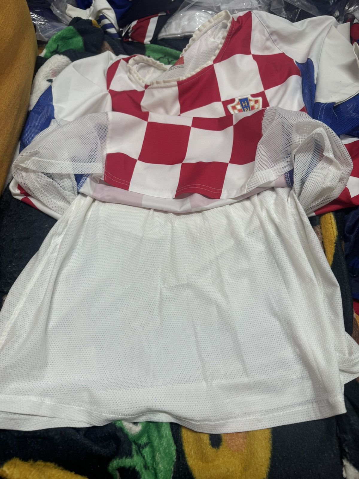 Other Croatia World cup 2002 player issue home shirt Size US L / EU 52-54 / 3 - 3 Thumbnail
