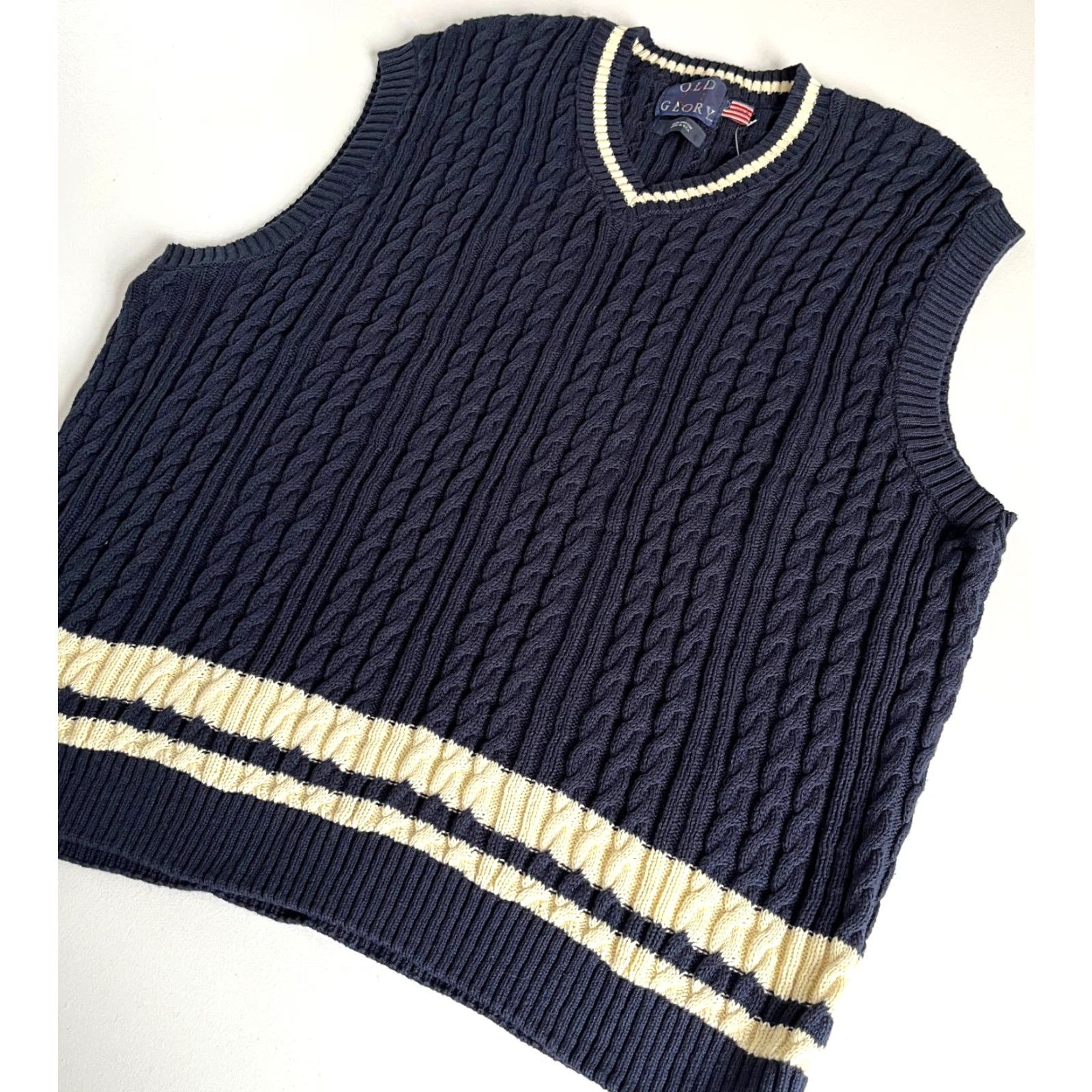 Vintage VINTAGE Old Glory Men’s Sweater Vest Knit Cable-NK V-Neck Sleeveless Navy 2XL Tall 90s Retro Size US XXL / EU 58 / 5 - 4 Thumbnail