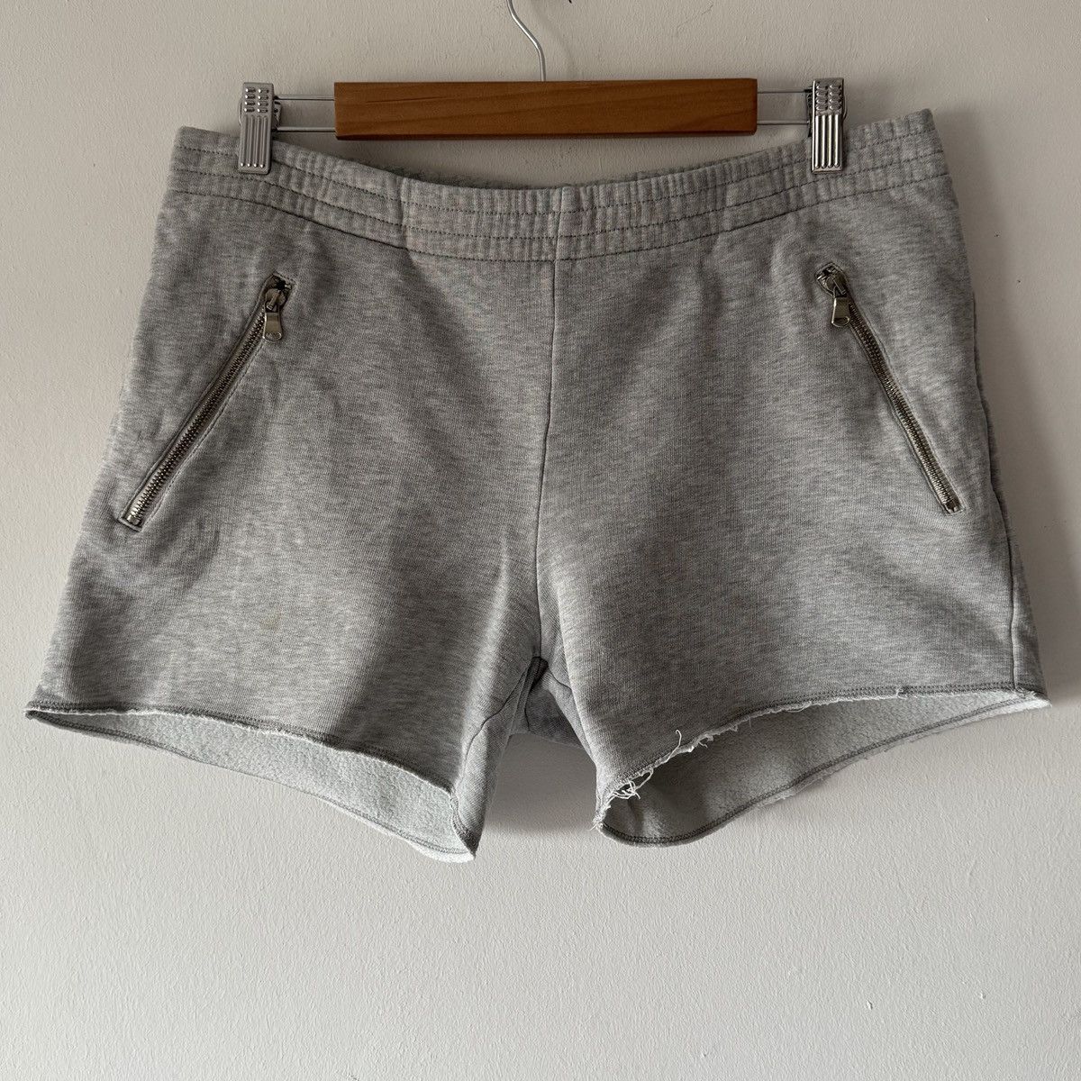 Gosha Rubchinskiy Gosha Rubchinskiy Grey Cotton Shorts Size 34" / US 12 / IT 48 - 1 Thumbnail