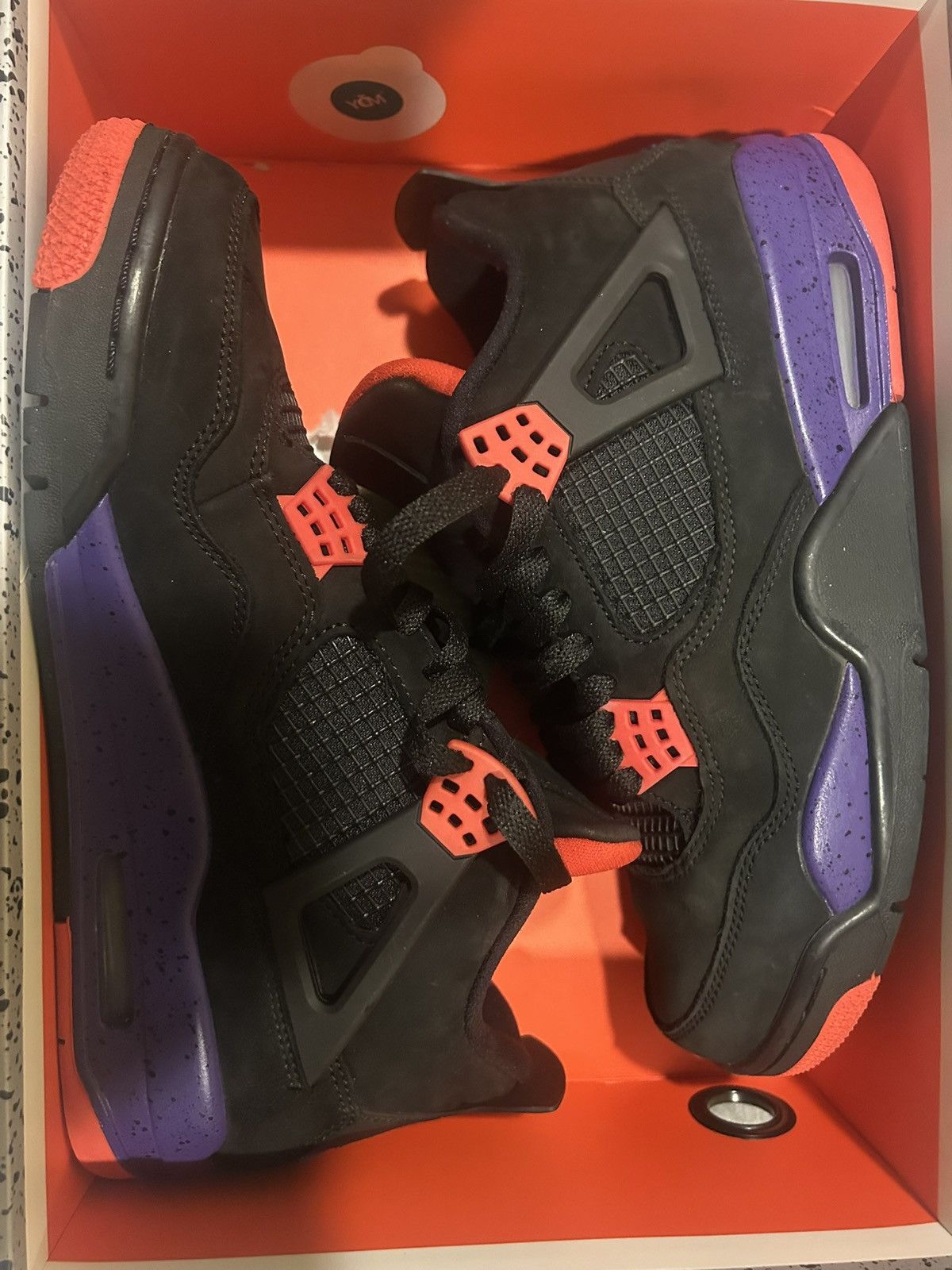 Jordan Brand Jordan 4 Raptors Size US 9.5 / EU 42-43 - 1 Thumbnail
