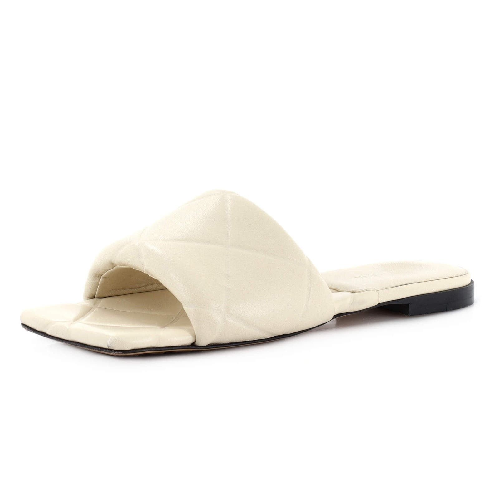 image of Bottega Veneta Women's Rubber Lido Flat Sandals Quilted Embossed Leather in Neutral (Size 8)