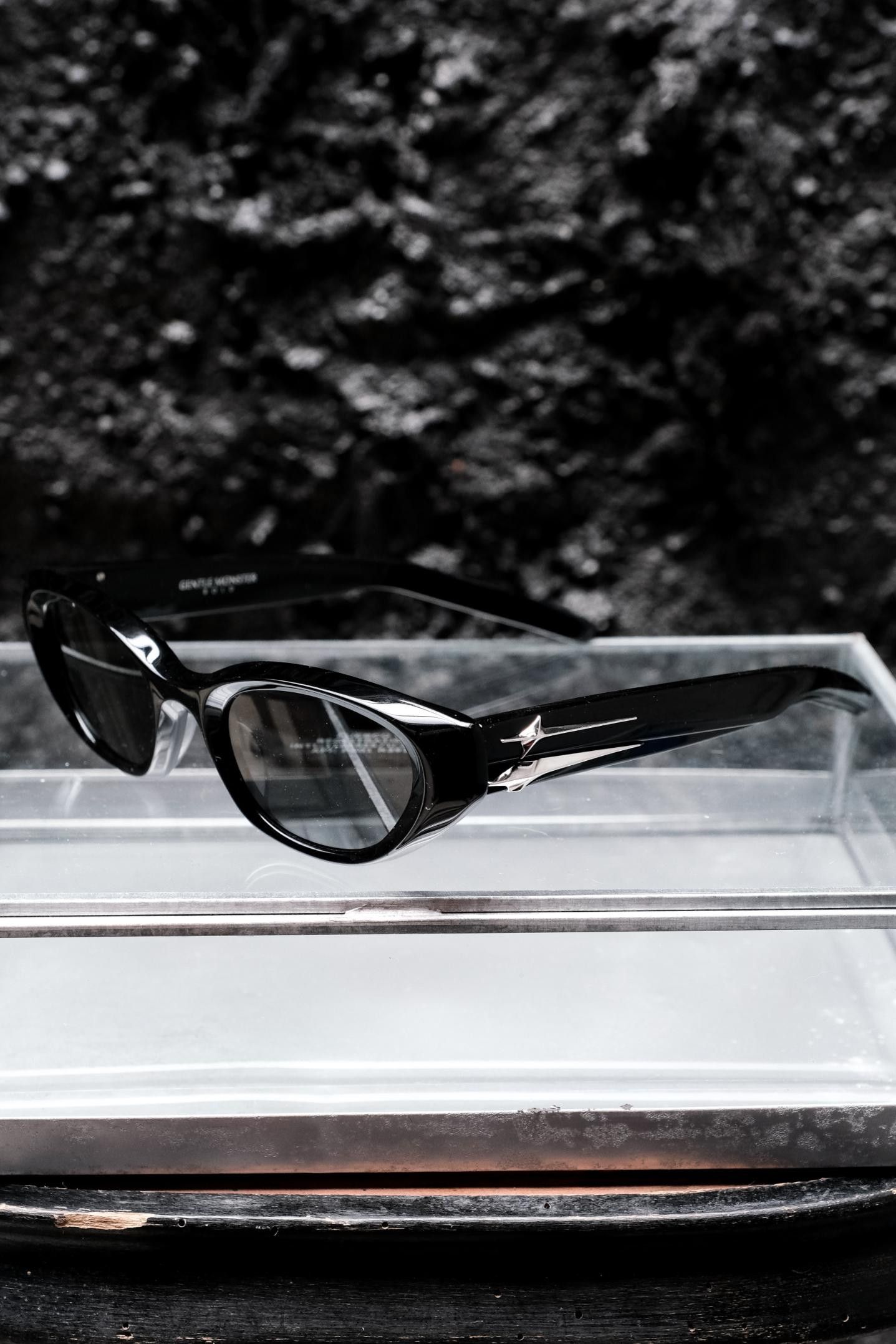 Gentle Monster Gentle Monster Lix 01 Sunglass Size ONE SIZE - 3 Thumbnail