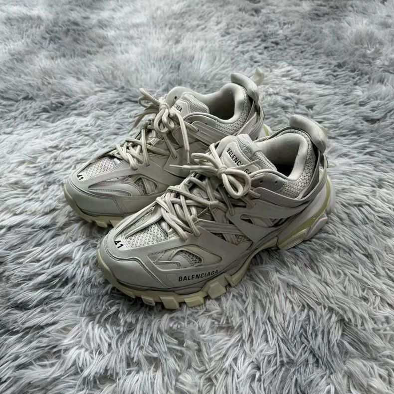 Balenciaga Balenciaga White sports shoes 2502-Nextarrow Size US 8 / EU 41 - 1 Thumbnail