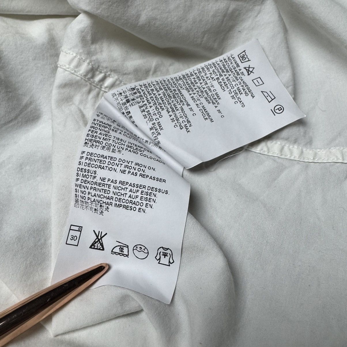 Designer × Vintage × Vivienne Westwood Vivienne Westwood White Shirt Men Size US M / EU 48-50 / 2 - 9 Thumbnail