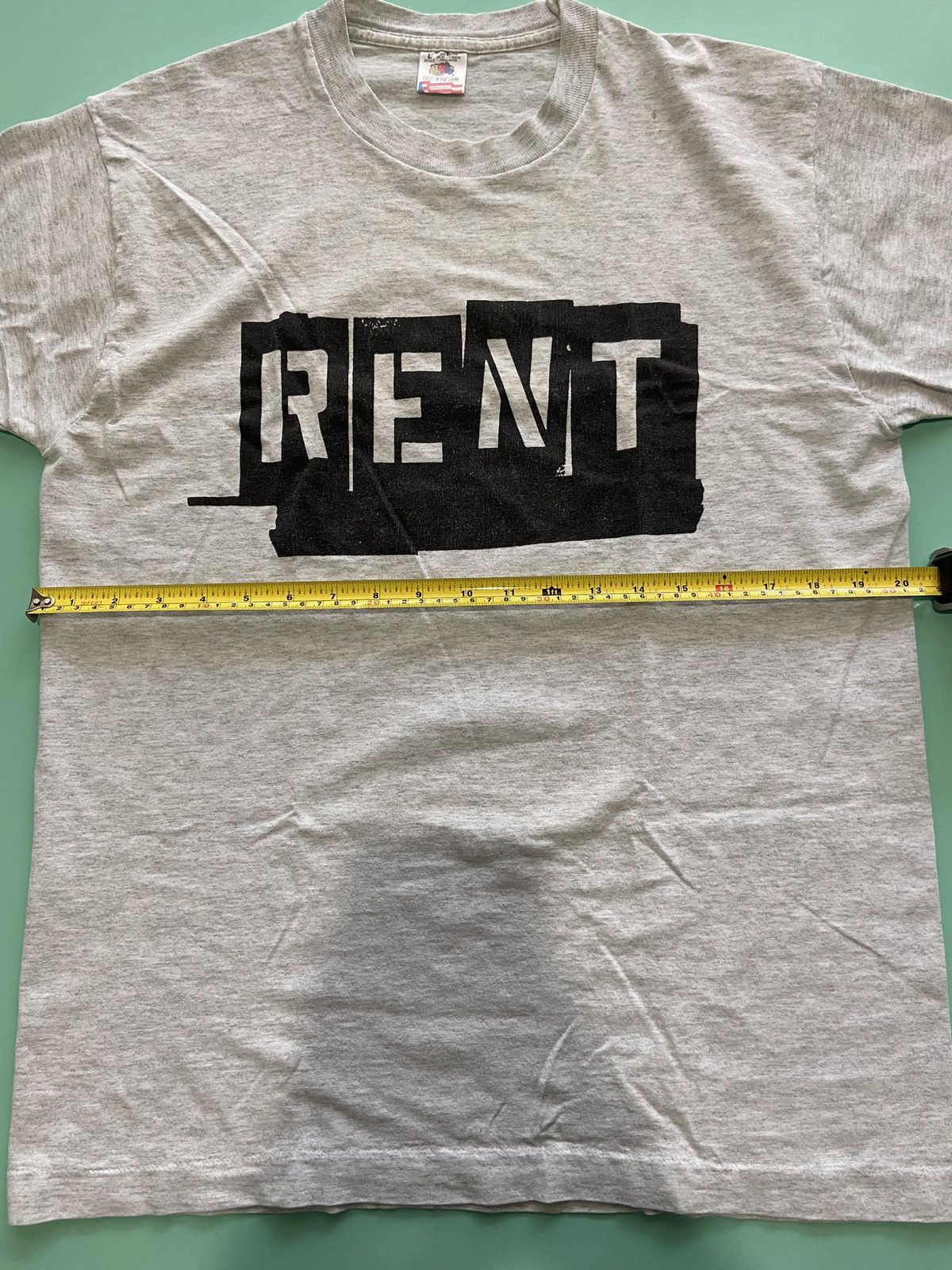Fruit Of The Loom Vintage 90’s Rent Broadway Musical Concert Tour Gray Tee Size US L / EU 52-54 / 3 - 4 Thumbnail