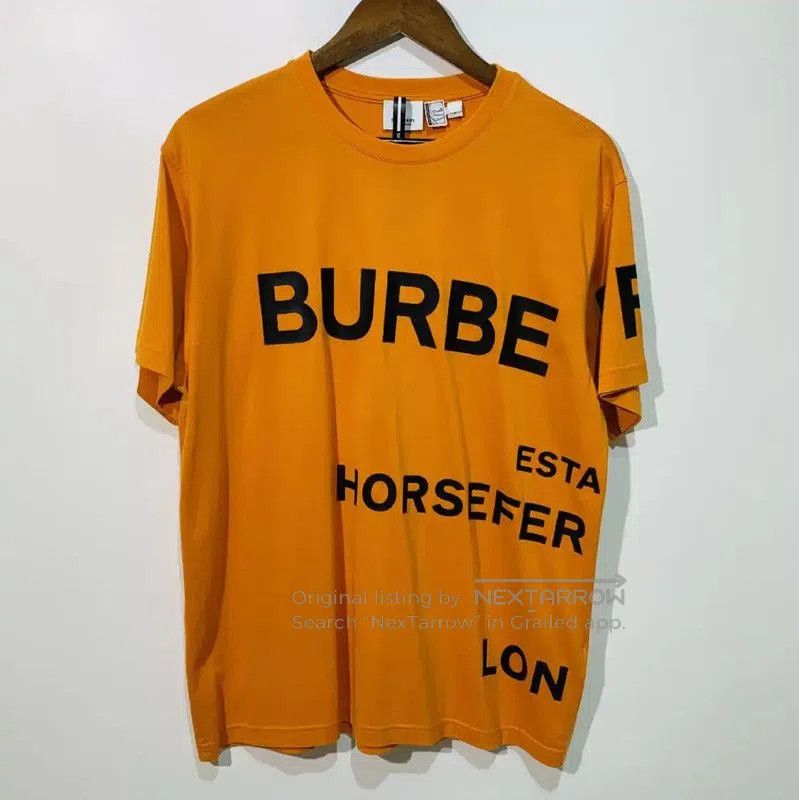 Burberry Burberry Orange Cotton Women's T-shirt. Size S / US 4 / IT 40 - 1 Thumbnail