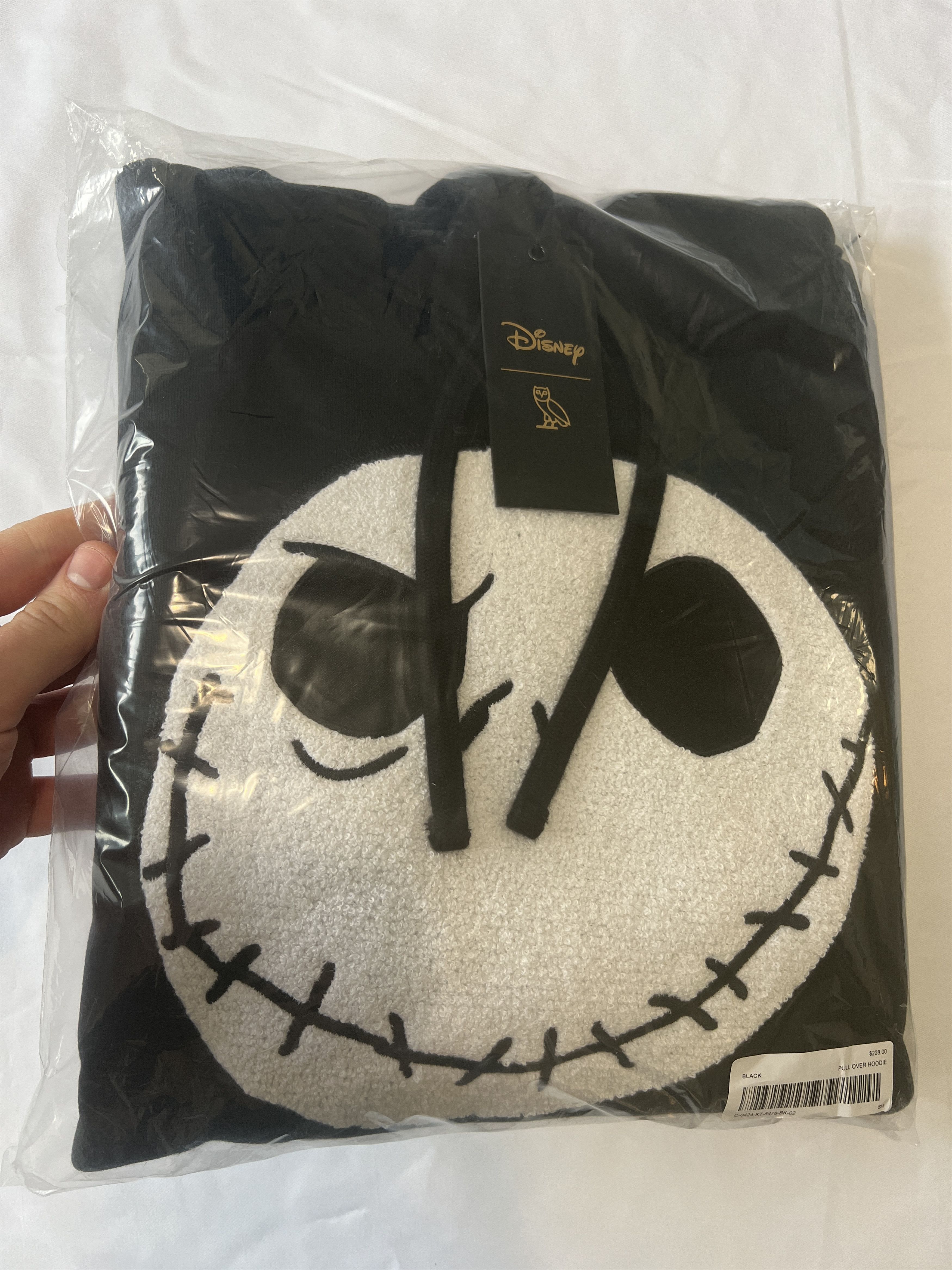 Disney THE NIGHTMARE BEFORE CHRISTMAS JACK SKELLINGTON HOODIE Size US S / EU 44-46 / 1 - 2 Thumbnail