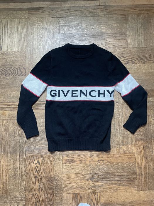 Givenchy logo discount stripe sweater