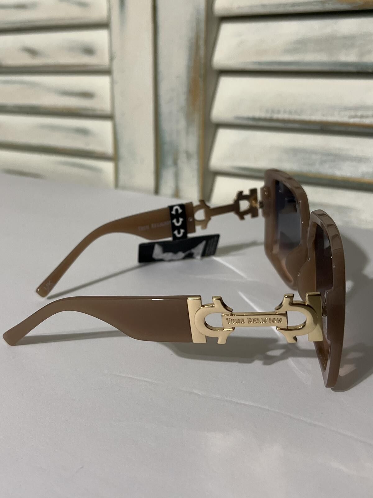 True Religion True Religion Oversized Square Gradient Sunglasses Size ONE SIZE - 5 Thumbnail