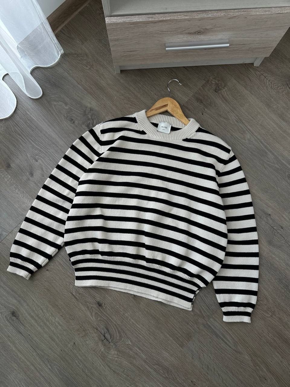 Japanese Brand × Vintage Vintage Alysi Striped Knit White Sweater Size US S / EU 44-46 / 1 - 6 Thumbnail