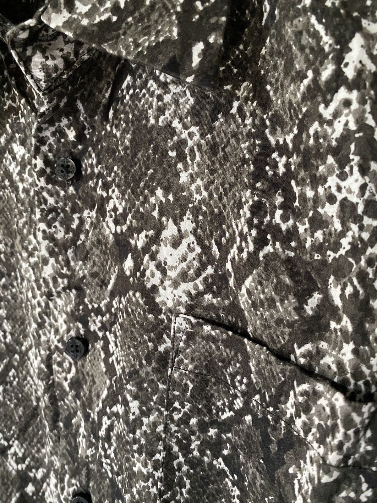 Obelisk Custom Culture Japan snake python button up Size US S / EU 44-46 / 1 - 6 Thumbnail