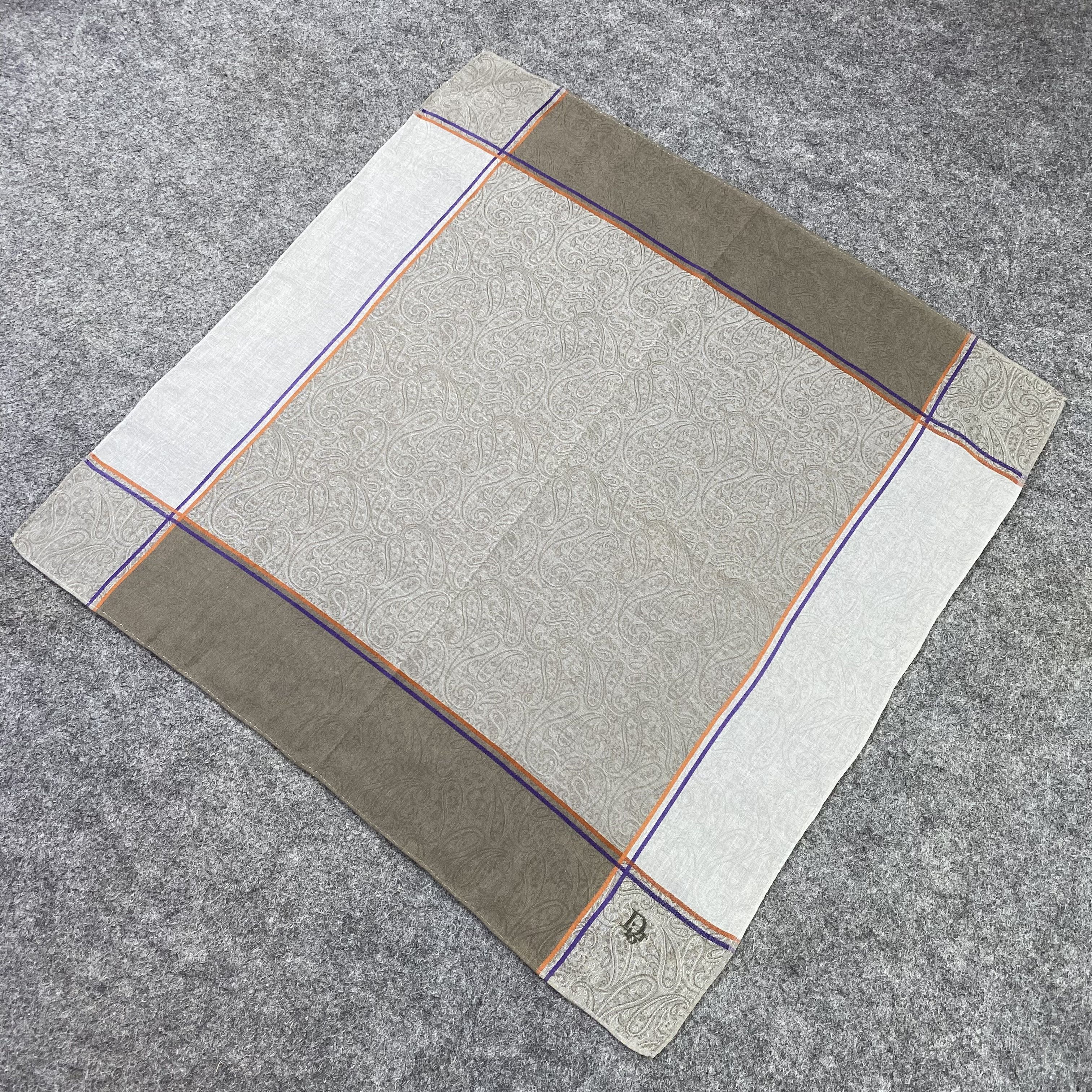 Designer Christian Dior Handkerchief / Bandana / Neckerchief-B729 Size ONE SIZE - 4 Thumbnail