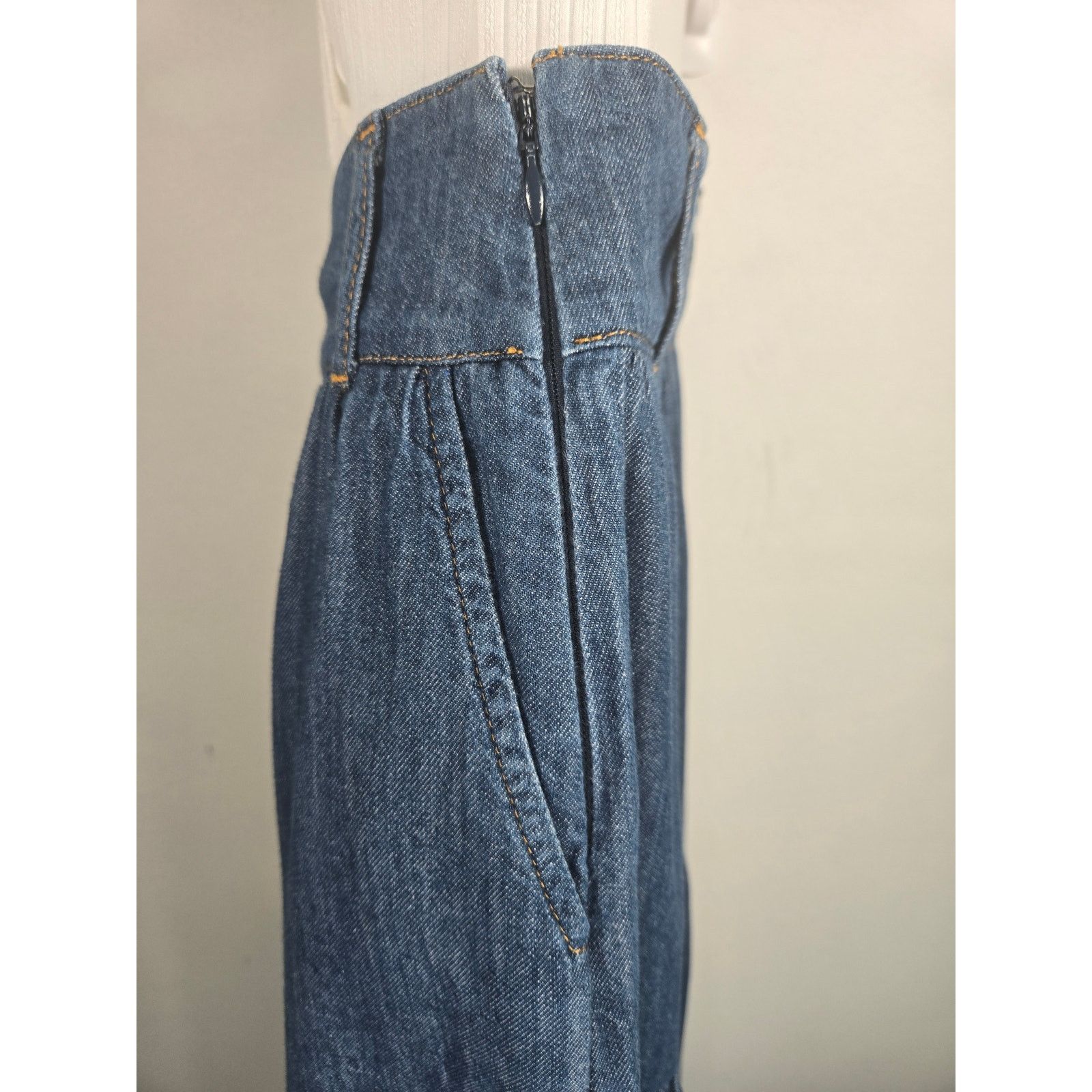 Boden Boden Denim Tiered Skirt Size 10P Size 32" / US 10 / IT 46 - 6 Thumbnail