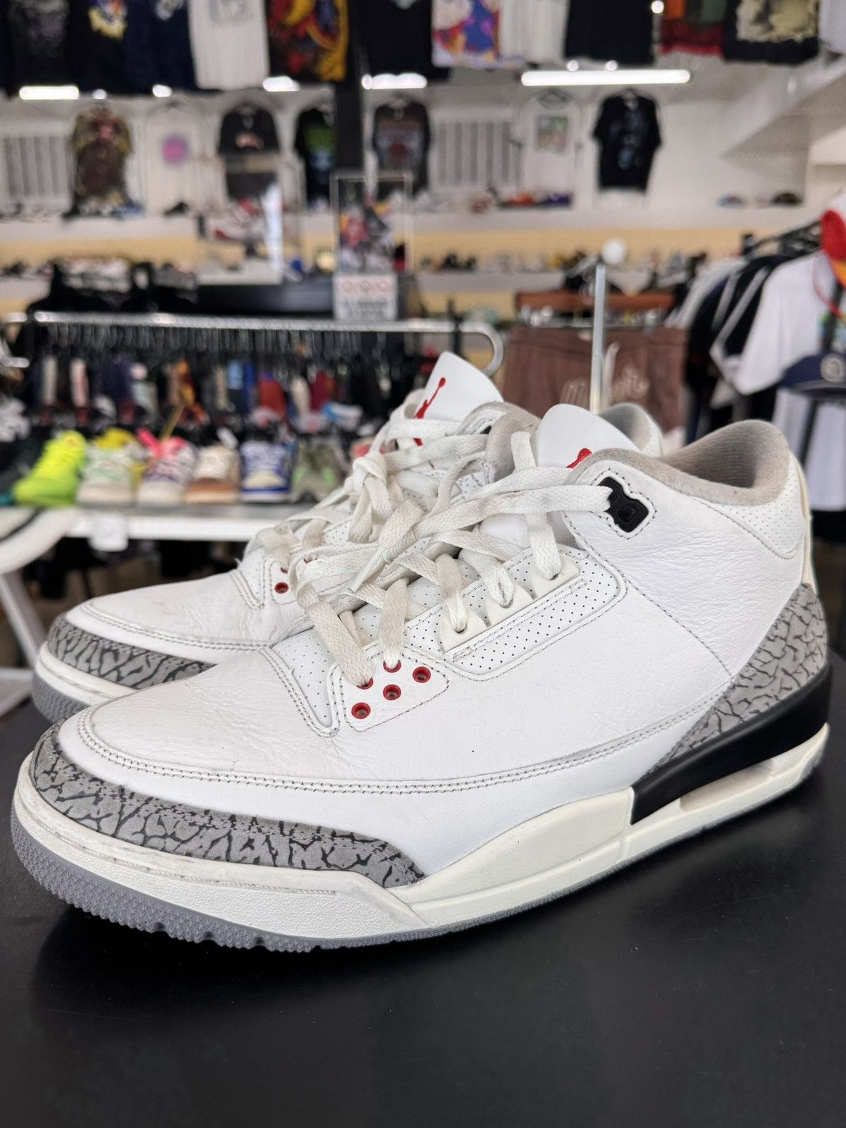 Jordan Brand Air Jordan 3 White Cement Reimagined Size 11 (2023) Size US 11 / EU 44 - 1 Thumbnail
