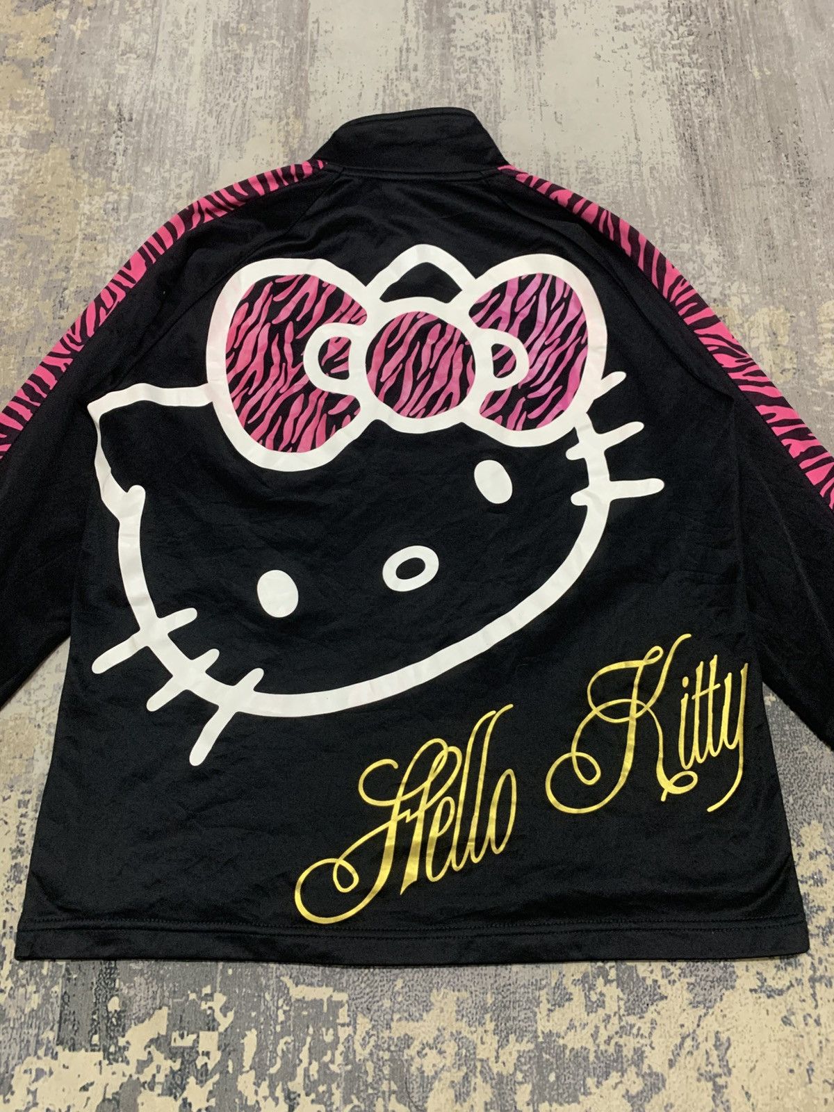 Japanese Brand Vintage Hello Kitty Big Logo Y2K Zipper Sweater Size US M / EU 48-50 / 2 - 2 Thumbnail