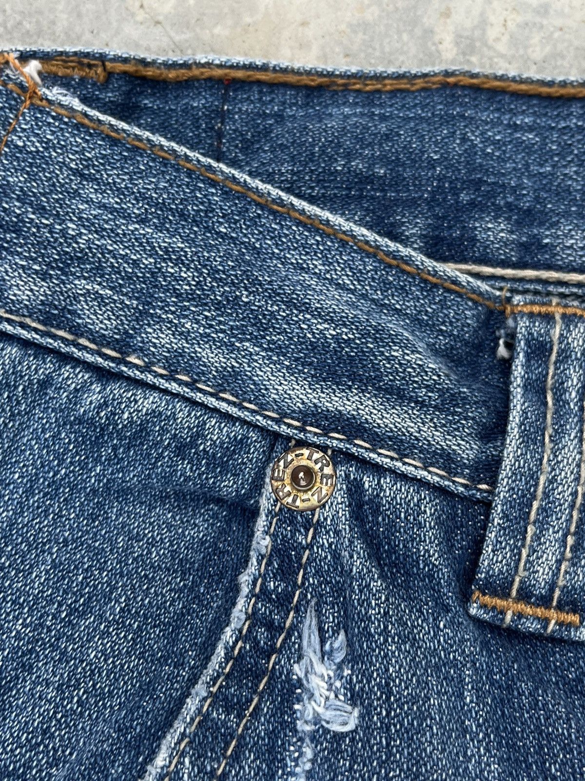 Levi's Vintage Clothing SUPER RARE VINTAGE TREZ Size US 30 / EU 46 - 5 Thumbnail