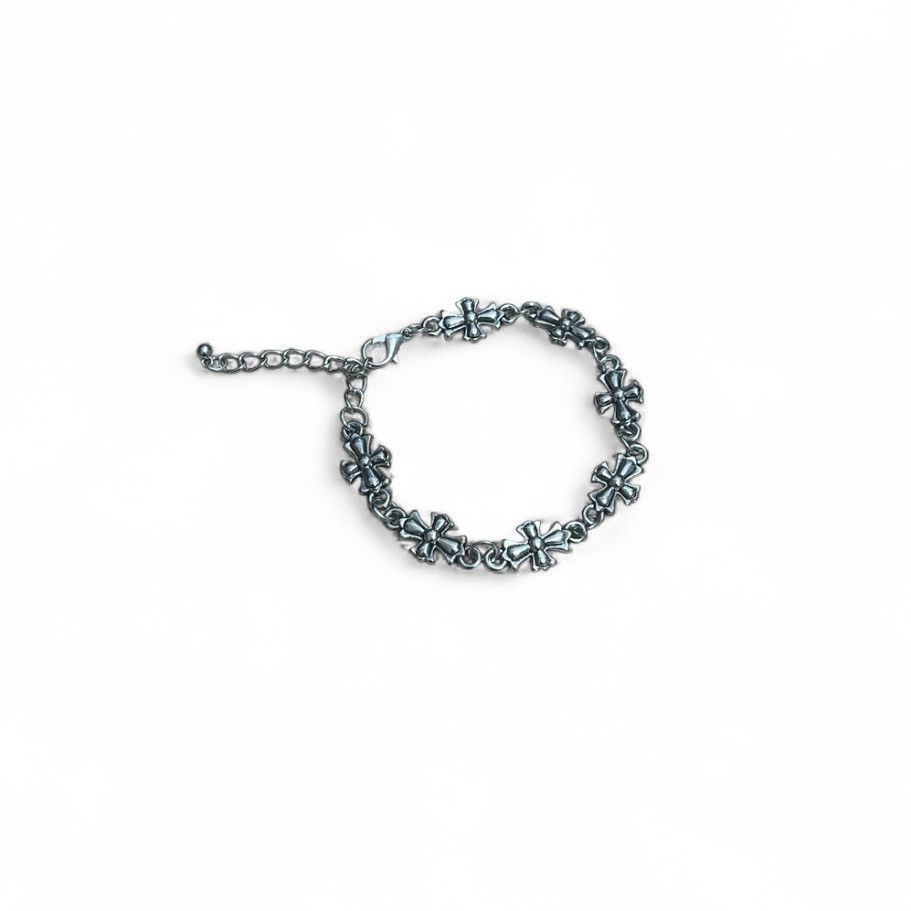 Japanese Brand Chrome Style Goth Silver Bracelet Hearts Streetwear Diamond Size ONE SIZE - 1 Thumbnail