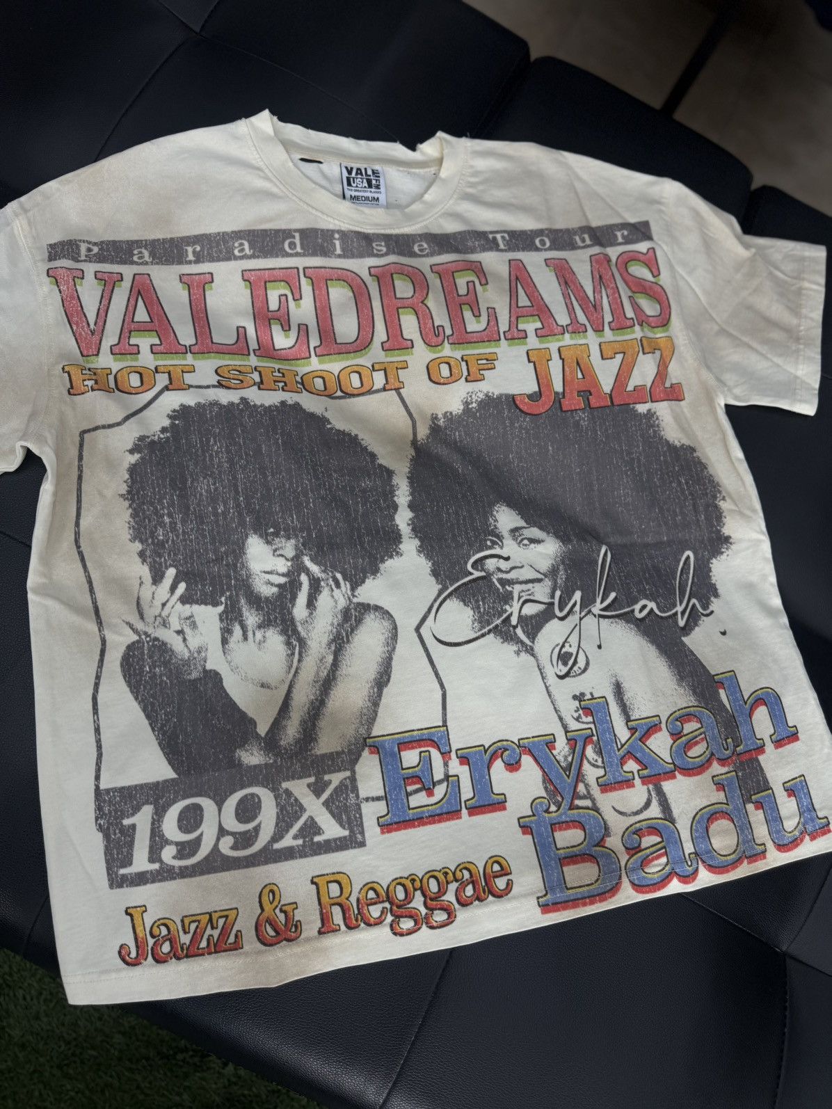 Vale Valley White Jazz Tee Shirt Size M (NEW) Size US M / EU 48-50 / 2 - 4 Thumbnail