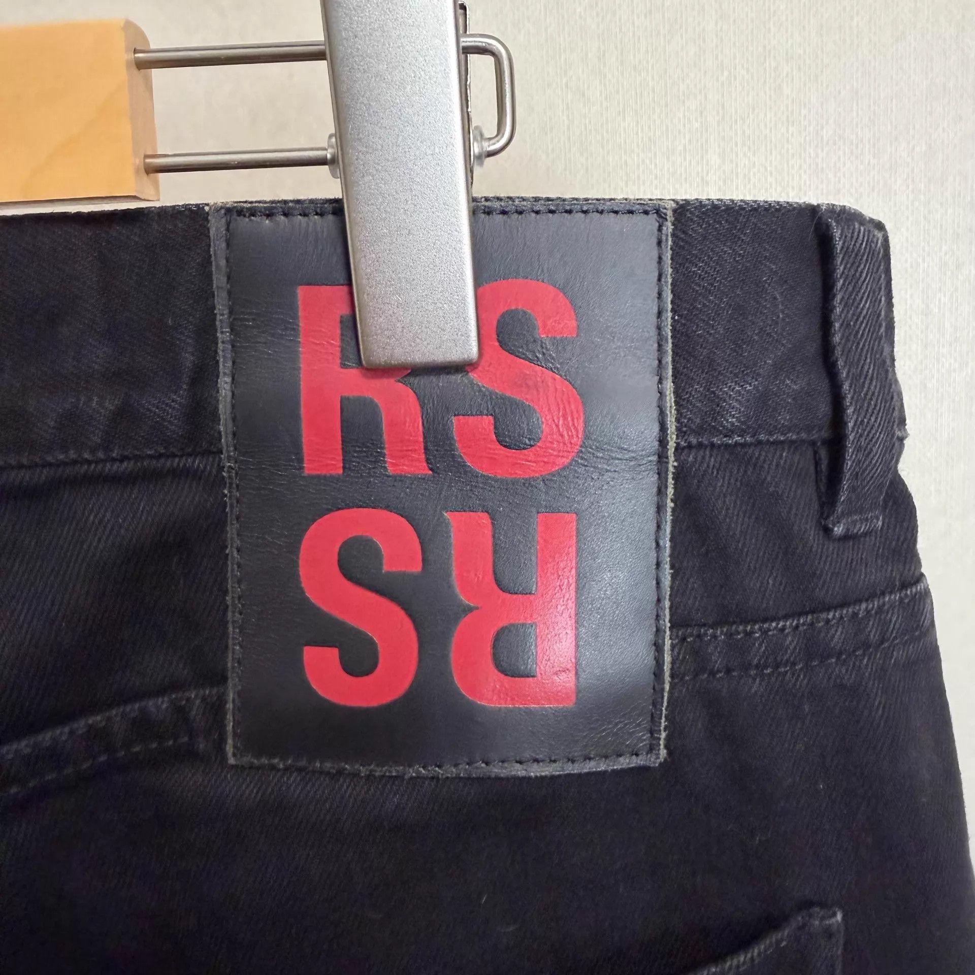 Raf Simons Raf Simons 17SS Black Jeans Size 34 Size US 34 / EU 50 - 4 Thumbnail
