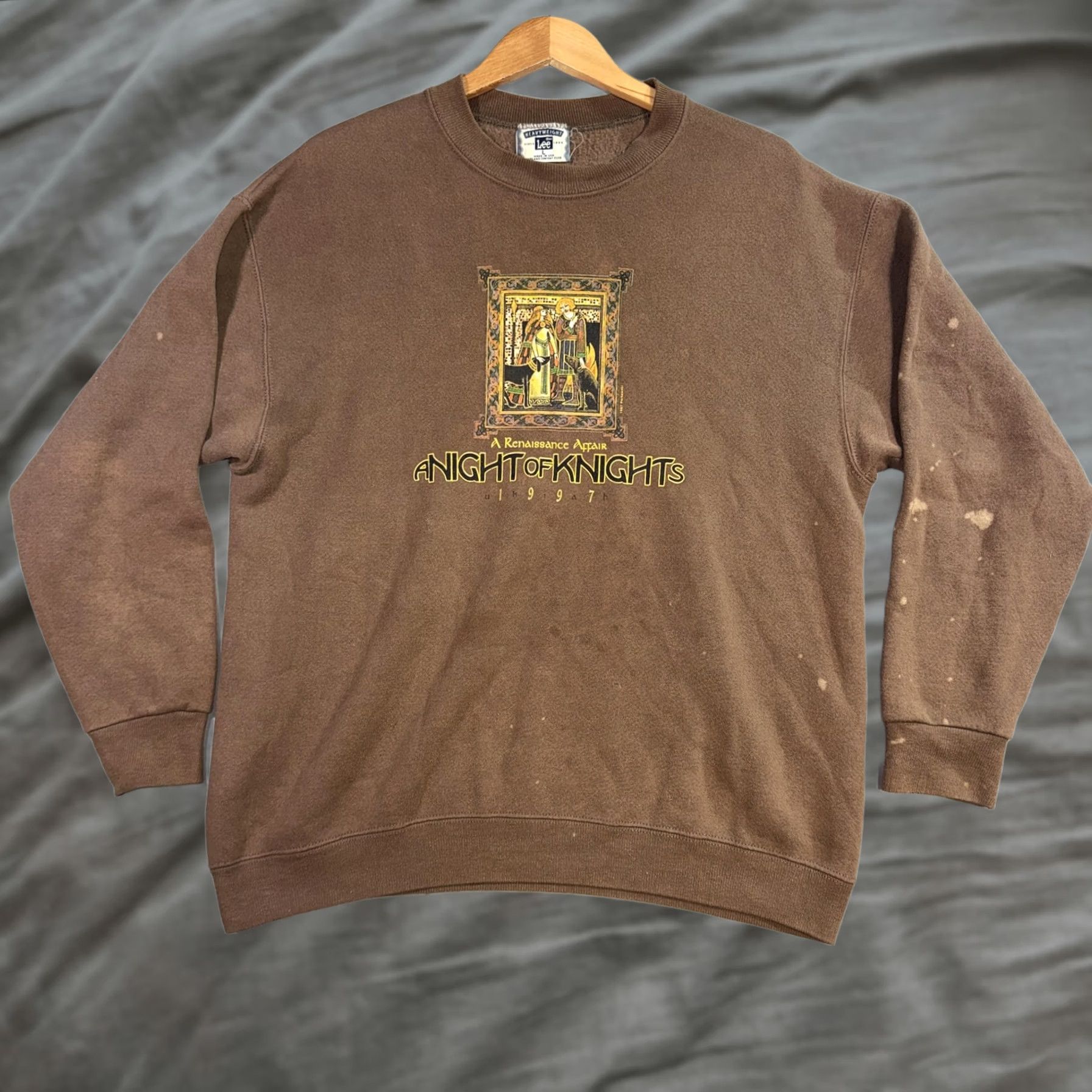Lee VINTAGE Lee Sweatshirt Mens Large Brown Night Of Knights 1997 Graphic USA Size US L / EU 52-54 / 3 - 1 Thumbnail