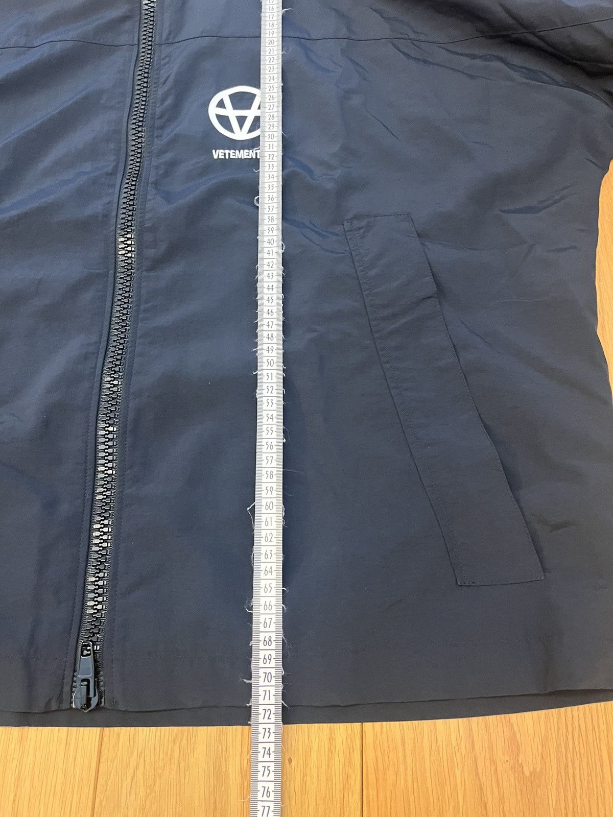 Vetements VETEMENTS Jacket RRP $1300 Size US L / EU 52-54 / 3 - 14 Thumbnail