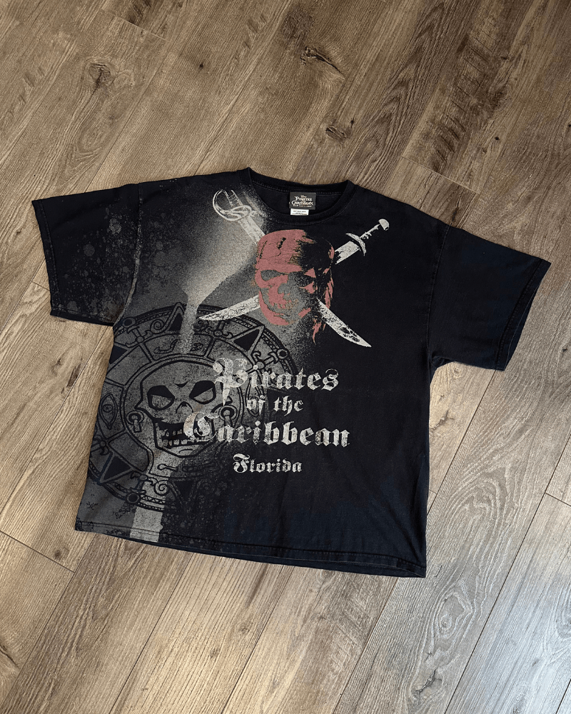 Disney Rare Pirates of The Caribbean Dead Man Chest Disney Florida Size US XL / EU 56 / 4 - 1 Thumbnail