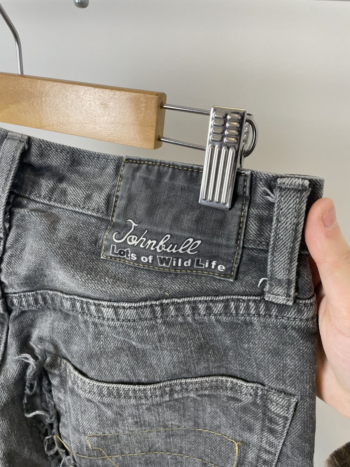 Japanese Brand Johnbull Faded Patchwork Distressed Workwear Denim (27x31) Size US 27 - 3 Thumbnail