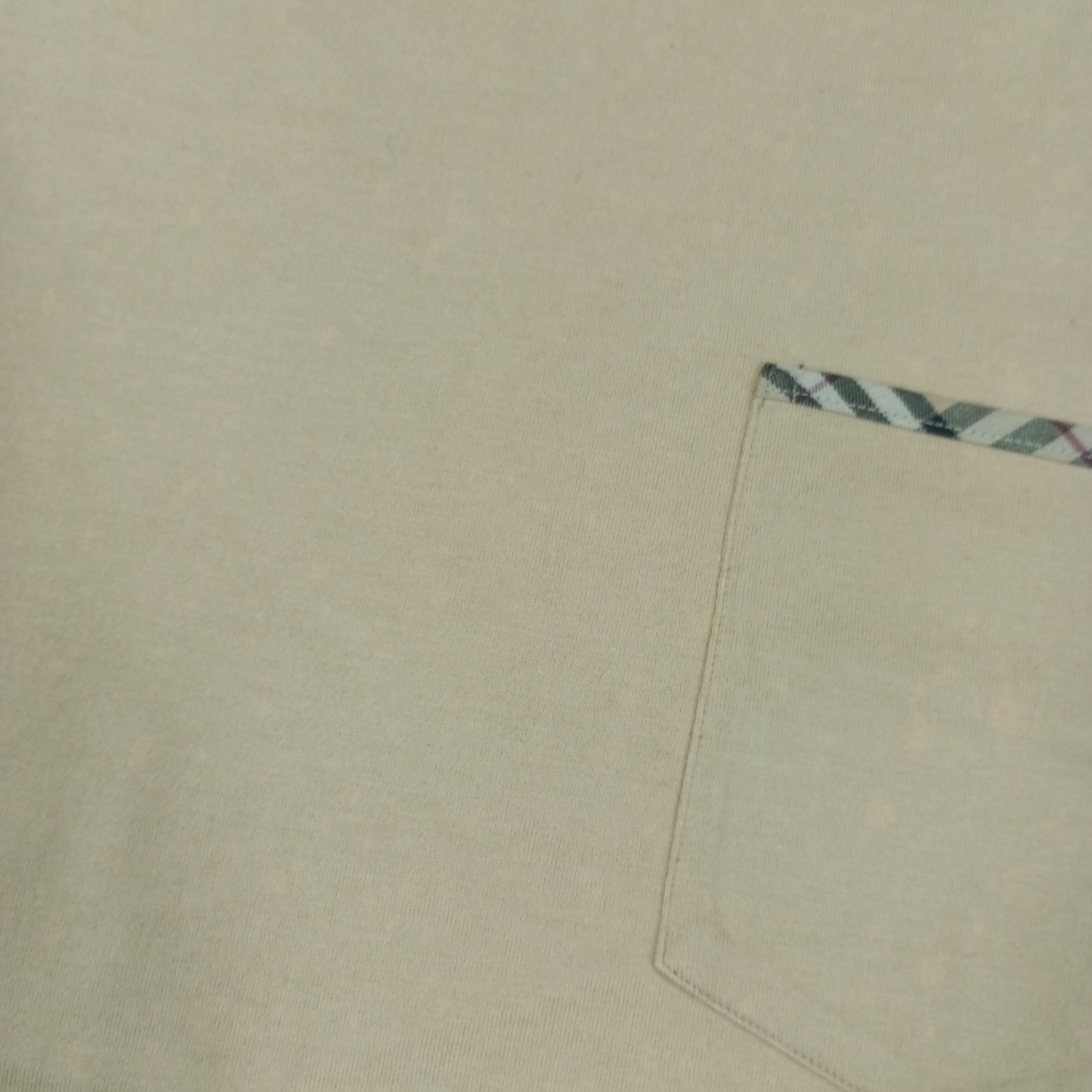 Burberry × Vintage Burberry London Pocket Design Fashion Style Tshirt Size US M / EU 48-50 / 2 - 7 Thumbnail