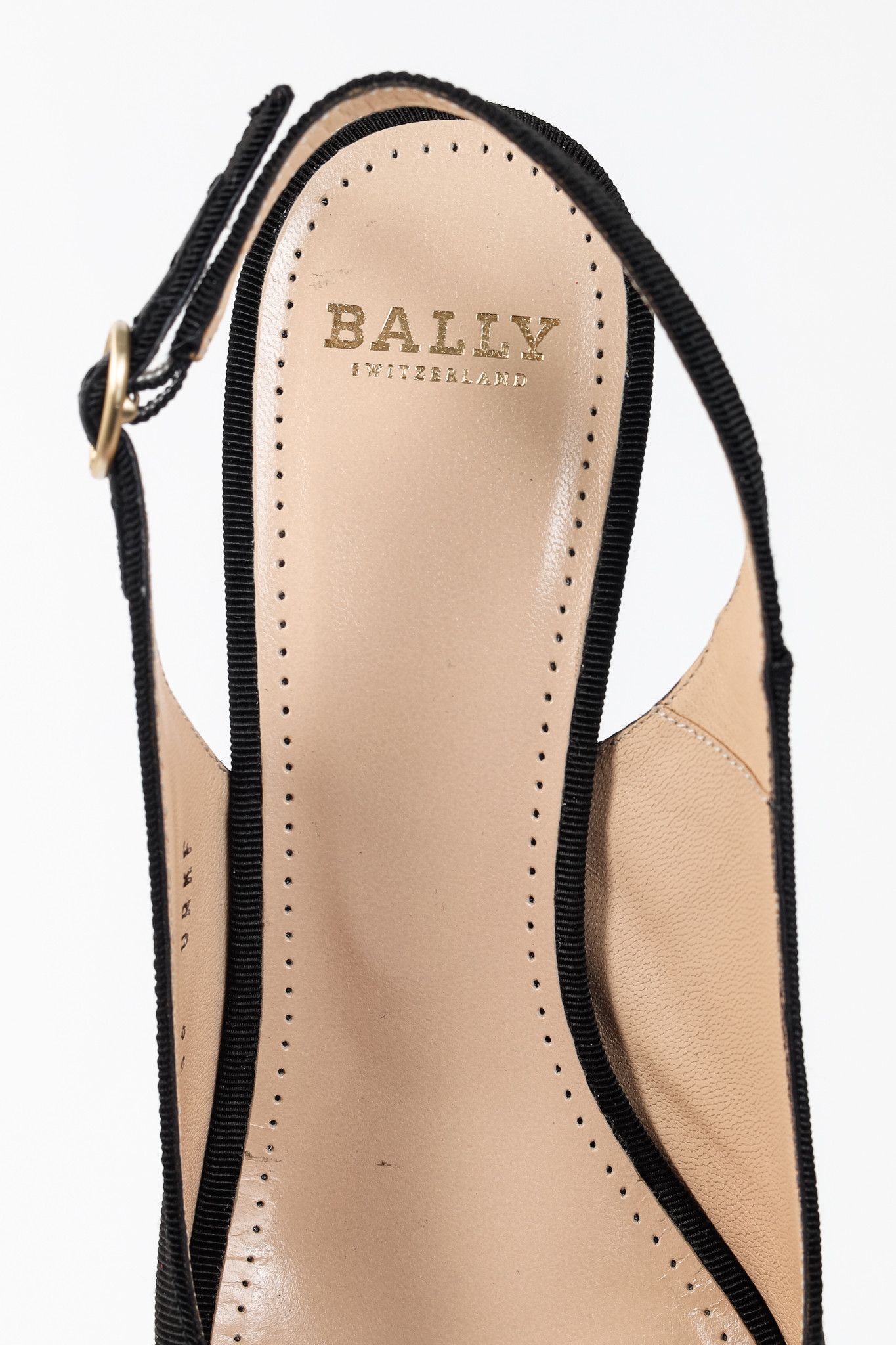 Bally Bally Ciel Black Fabric Slingback Pointed-Toe Heels Size US 5.5 / IT 35.5 - 10 Thumbnail