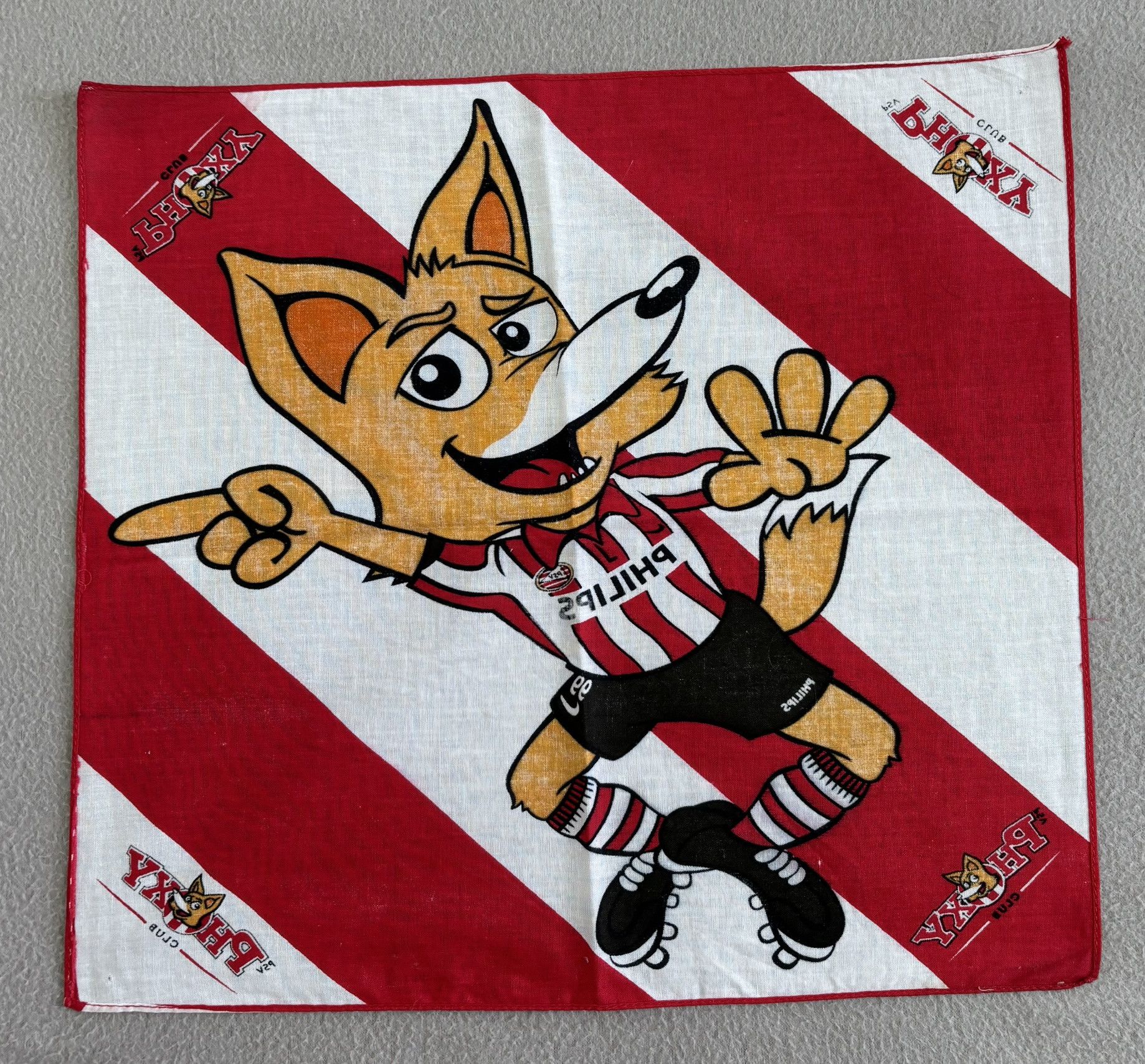Other PSV Eindhoven 2006 stick flag, Phoxy Club scarf Size ONE SIZE - 16 Thumbnail