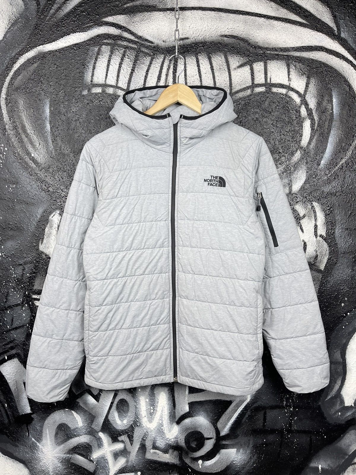 The North Face The North Face Grey Aconcagua Coat Hybrid Puffer Men’s SizeS Size US S / EU 44-46 / 1 - 2 Thumbnail