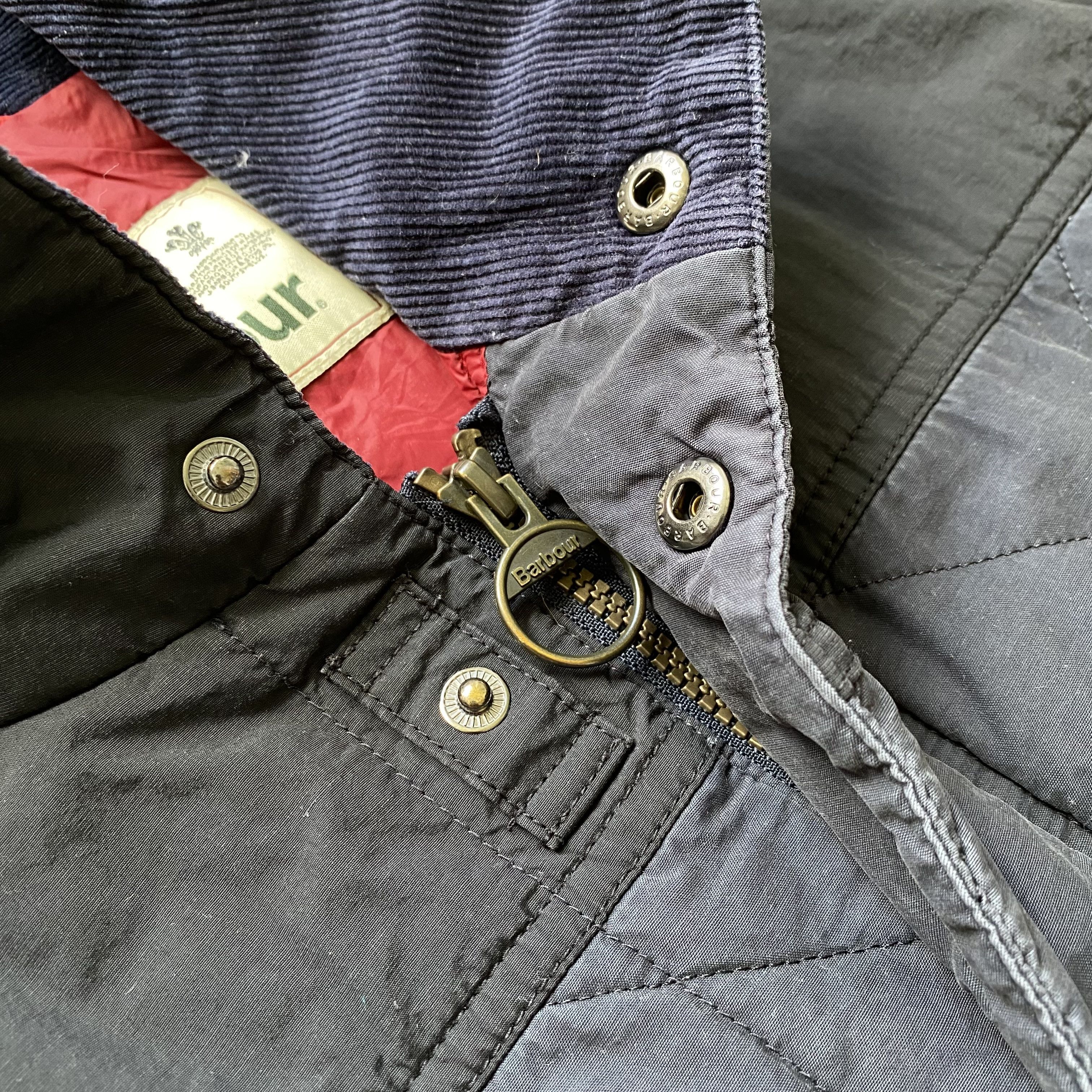 Barbour 🦆 Vintage Faded Barbour vest quilted jacket Size US XL / EU 56 / 4 - 6 Thumbnail