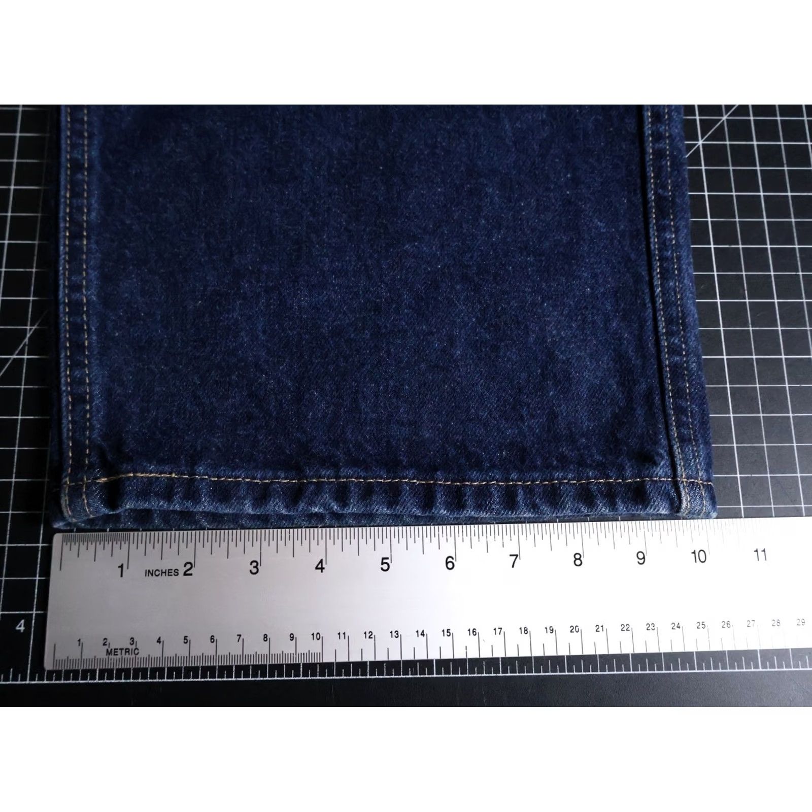 Levi's VINTAGE Levi's Workwear Jeans Main Selling Point Carpenter 5-Pocket 42 x 30 Blue Denim 2005 Mens Jeans Vintage 90s Grunge Hipster Retro Size US 42 / EU 58 - 7 Thumbnail
