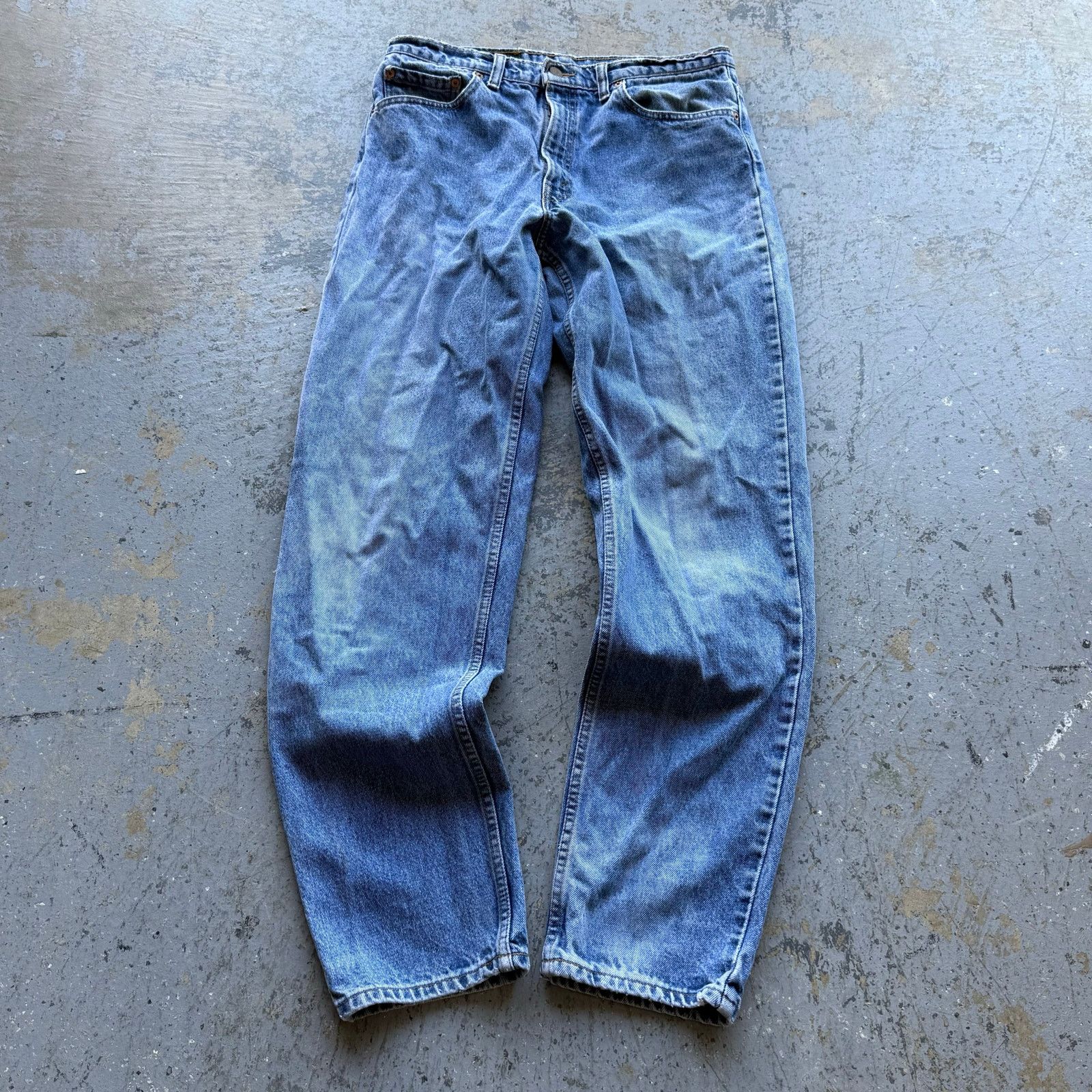 Levi's Vintage 90’s Levi’s 505 Straight Leg Jeans Size US 32 / EU 48 - 2 Thumbnail