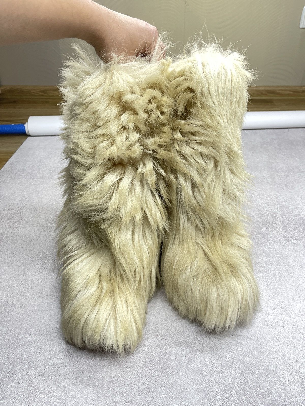 Vintage Vintage Oscar Sport Full Fur Boots Moon Boot Yeti Roxy Size US 9.5 / IT 39.5 - 6 Thumbnail