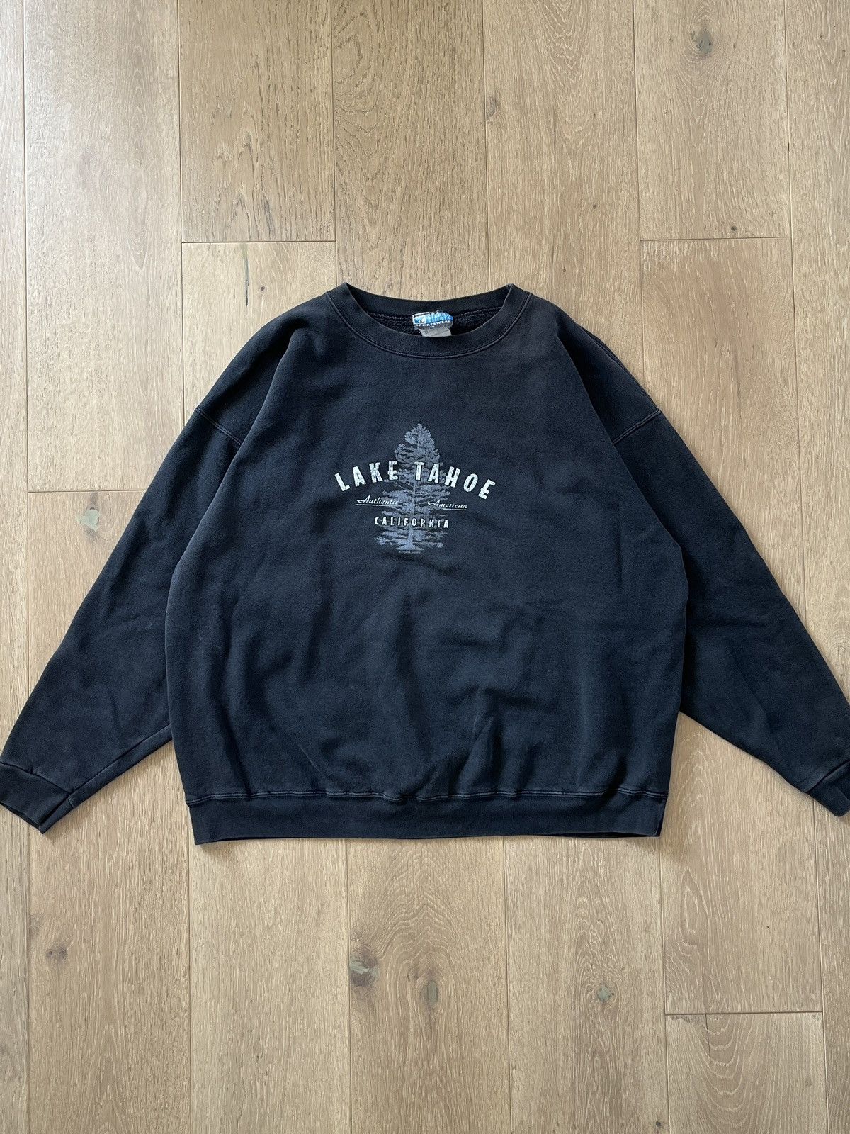 Vintage Vintage Made in USA Faded Black Graphic Crewneck Lake Tahoe Size US XL / EU 56 / 4 - 1 Thumbnail