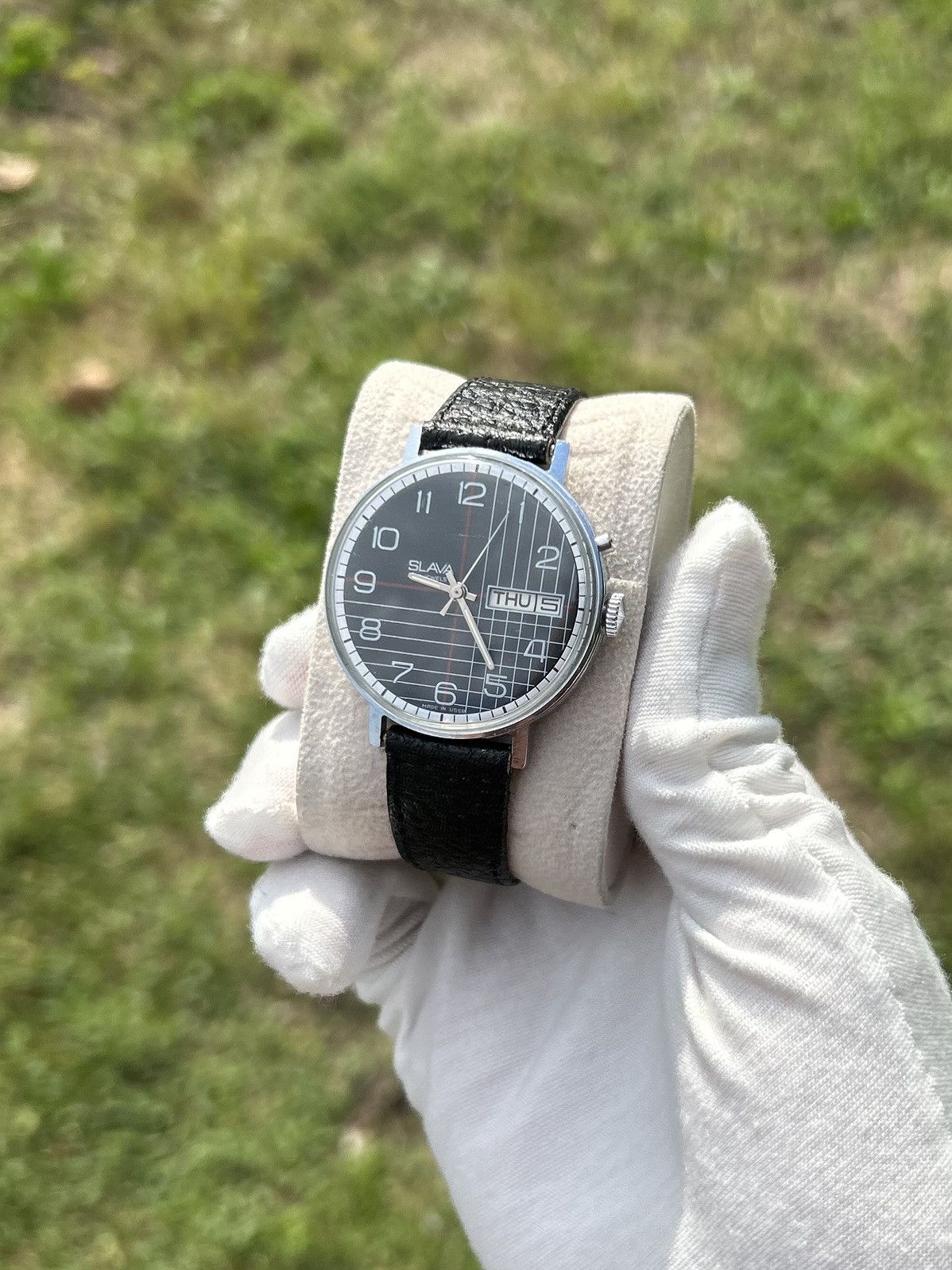 Vintage Vintage Watch Slava USSR Soviet Mechanical 1980s Size ONE SIZE - 13 Thumbnail
