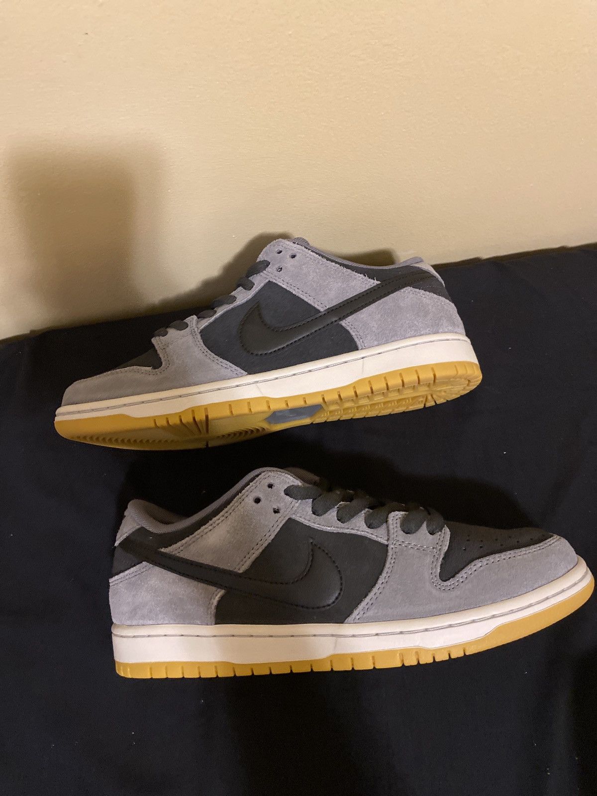 Nike Nike SB dunk Low pro Size US 8 / EU 41 - 2 Thumbnail