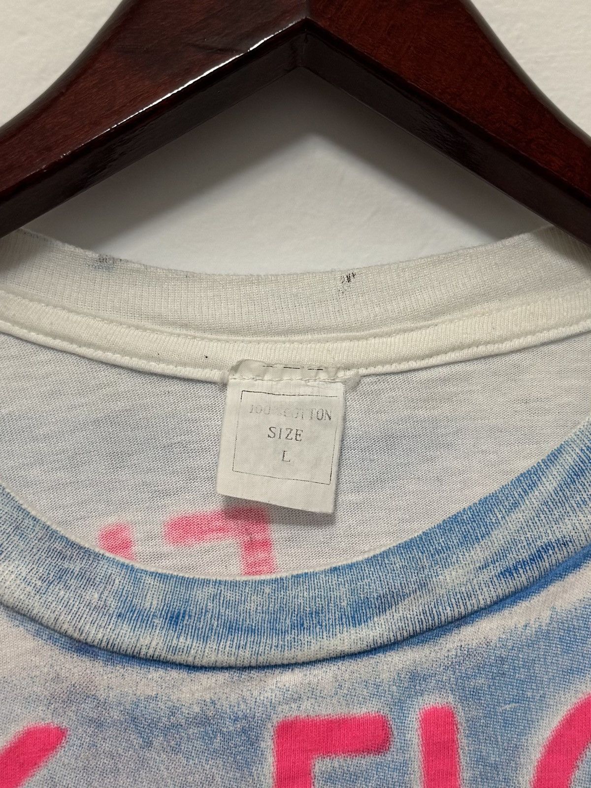 Band Tees Vintage Pink Floyd Division Bell All Over Print T-shirt Size US L / EU 52-54 / 3 - 6 Thumbnail