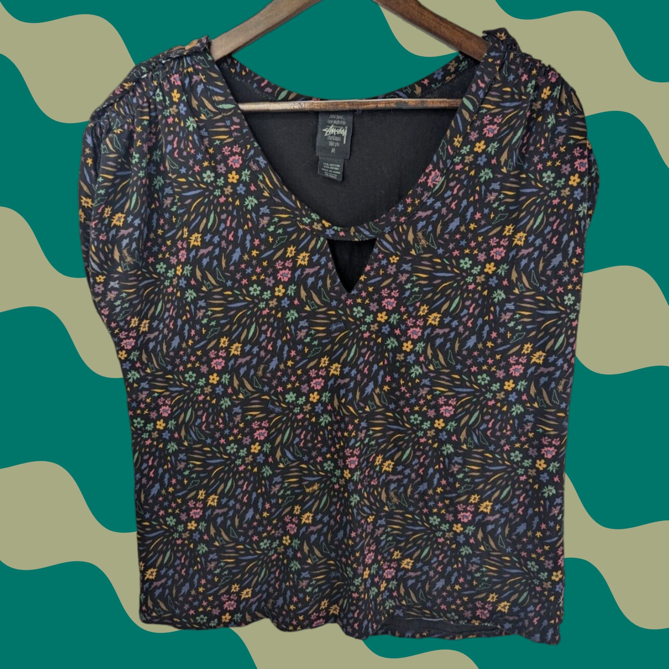 Vintage VINTAGE Stussy T-Shirt Women's Top Short Sleeve Black Floral 90s Size Medium Cotton Blend Size M / US 6-8 / IT 42-44 - 1 Thumbnail