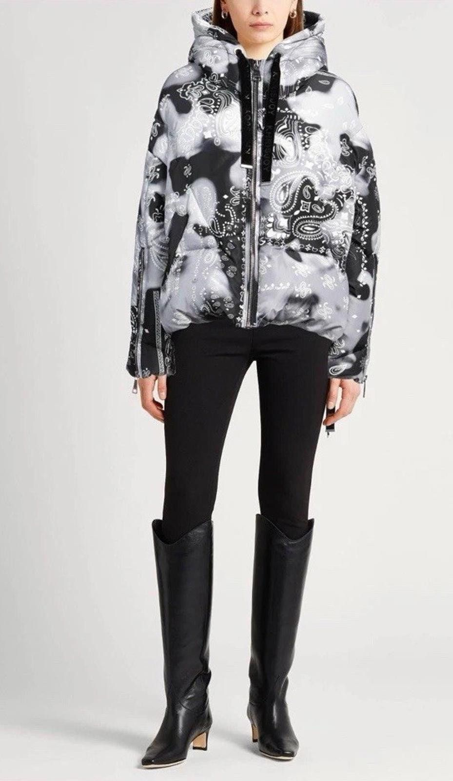 Khrisjoy KhrisJoy Puff Khris Cloud Down Puffer Sz 01/M/L Ret$2650 Size XXS / US 00 / IT 34 - 1 Thumbnail