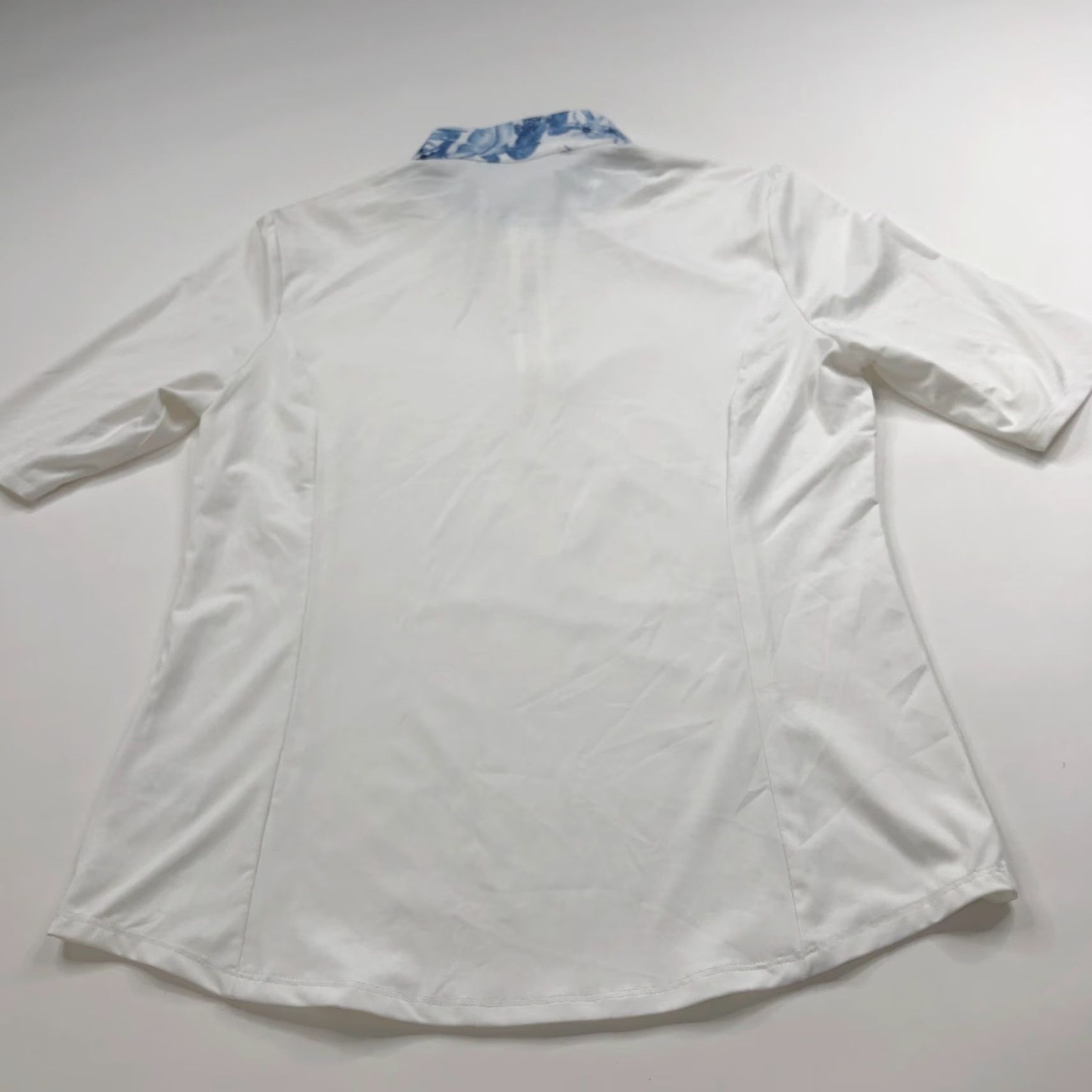 Tommy Bahama Tommy Bahama Golf Polo Shirt Women's Large White 1/4 Zip Short Sleeve Polo Shirt Size L / US 10 / IT 46 - 7 Thumbnail
