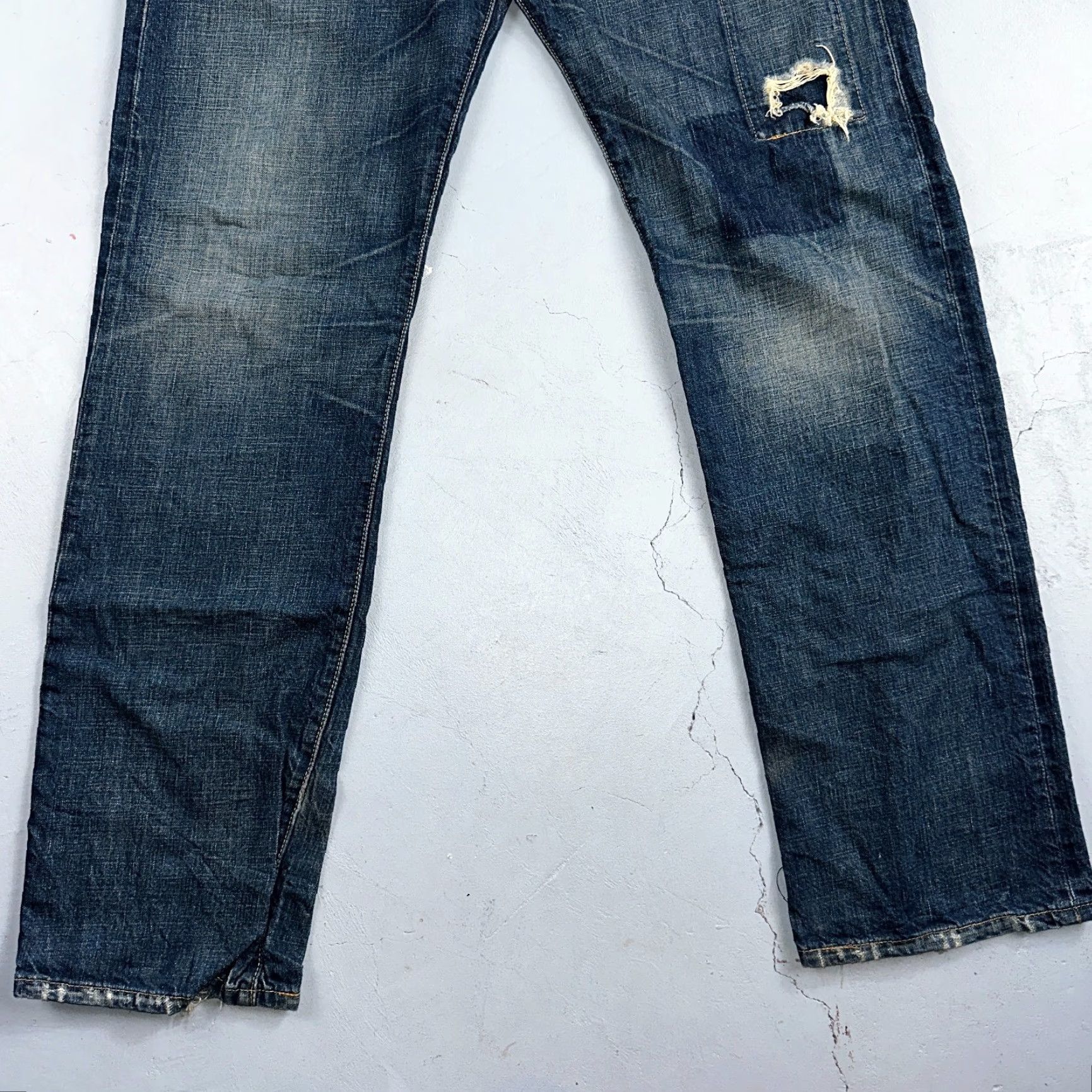 Levi's Levi's 501 Jeans Vintage 90s Straight Leg Levis 501 Denim Jeans 34x34 Men 34 Blue Regular Mid Rise 90s Theme Size US 34 / EU 50 - 3 Thumbnail