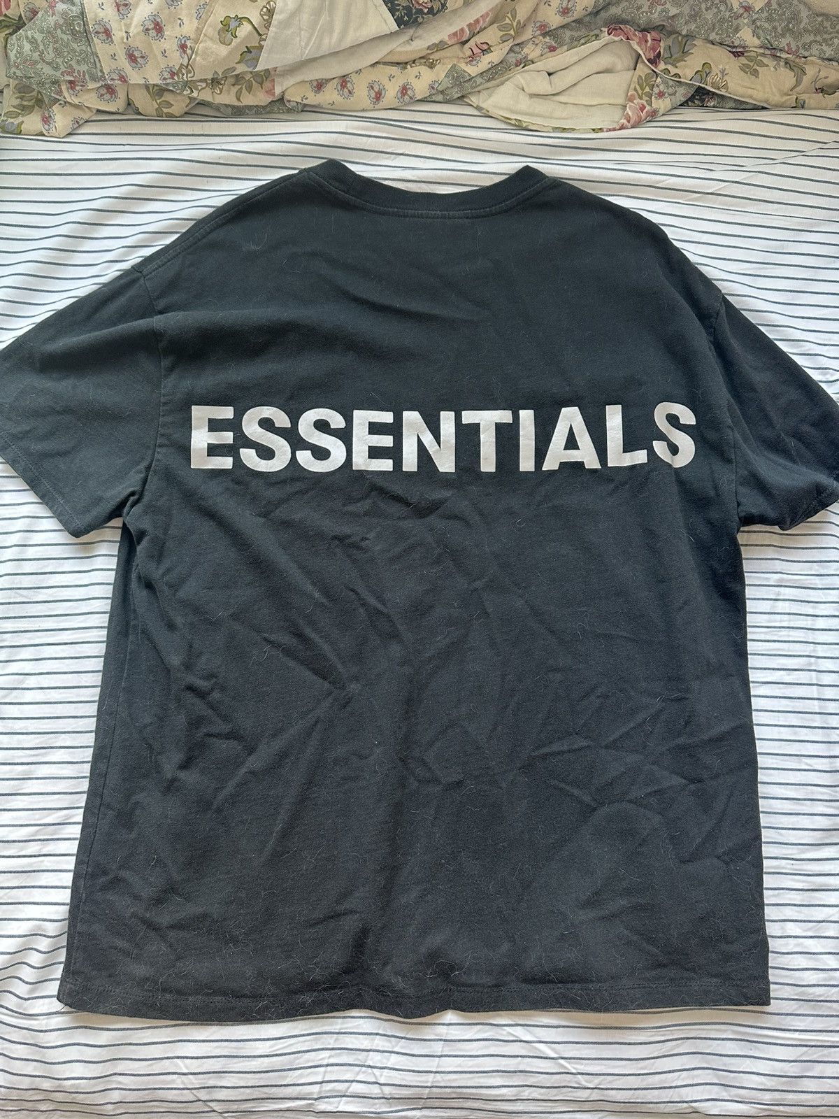 Essentials Black Essentials Fear of God T-Shirt Size S Size US S / EU 44-46 / 1 - 1 Thumbnail