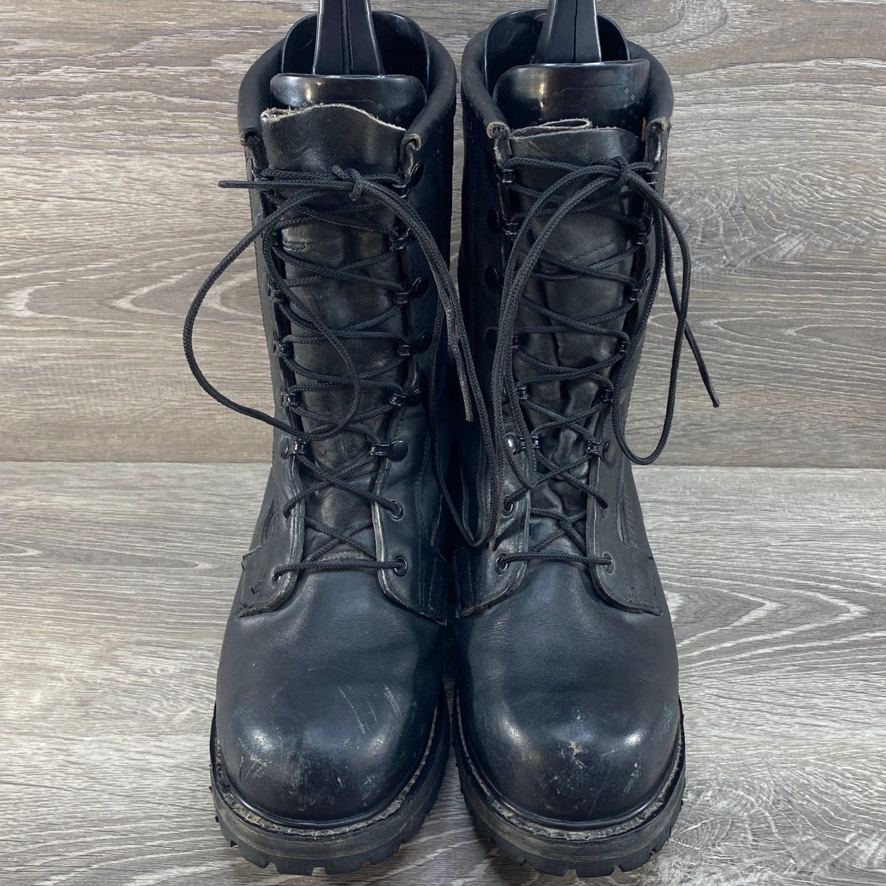 Vintage Military Combat Black Leather Lace Up Round Toe Boots Mens Size 9 W Vibram Sole Size US 9 / EU 42 - 3 Thumbnail