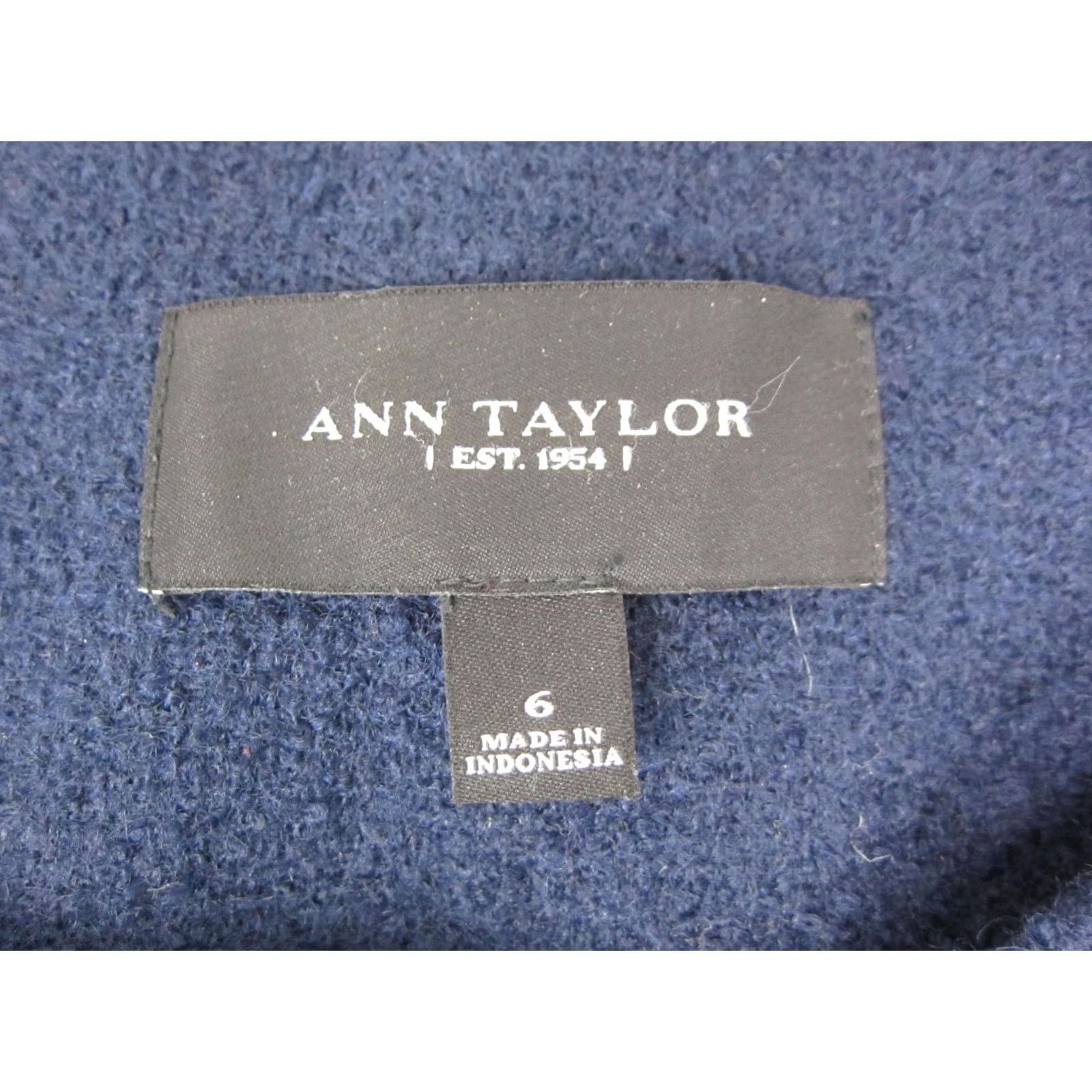 Ann Taylor Ann Taylor Coat Womens 6 Wool Blue Lined 3 Button Overcoat Long Solid 80s 90s Classic Regular Mens Womens Girls Size M / US 6-8 / IT 42-44 - 4 Thumbnail