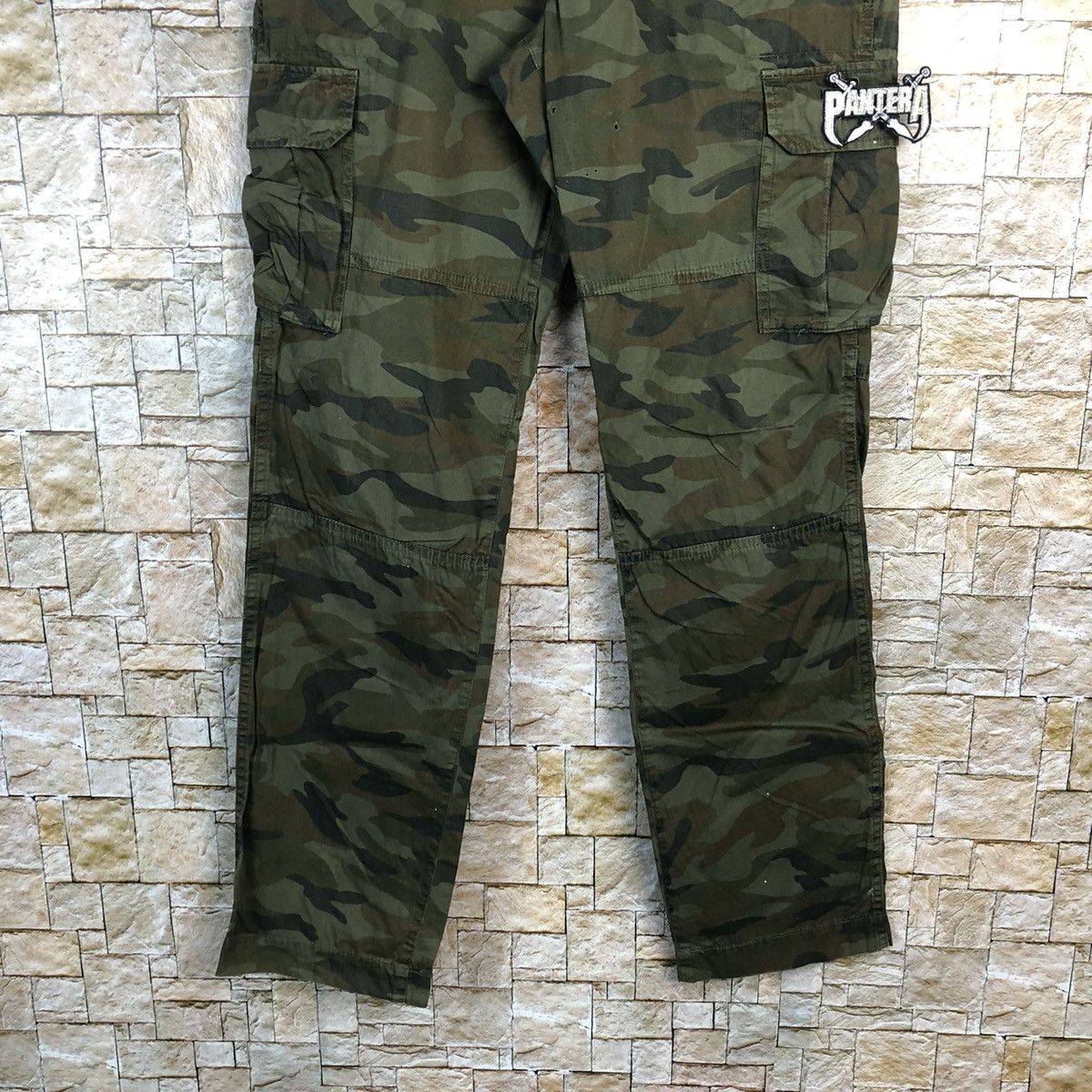 LOWRYS FARM Lowrys Farm Pantera Camo Green Cargo Multipocket Pants #A592 Size US 31 - 6 Thumbnail