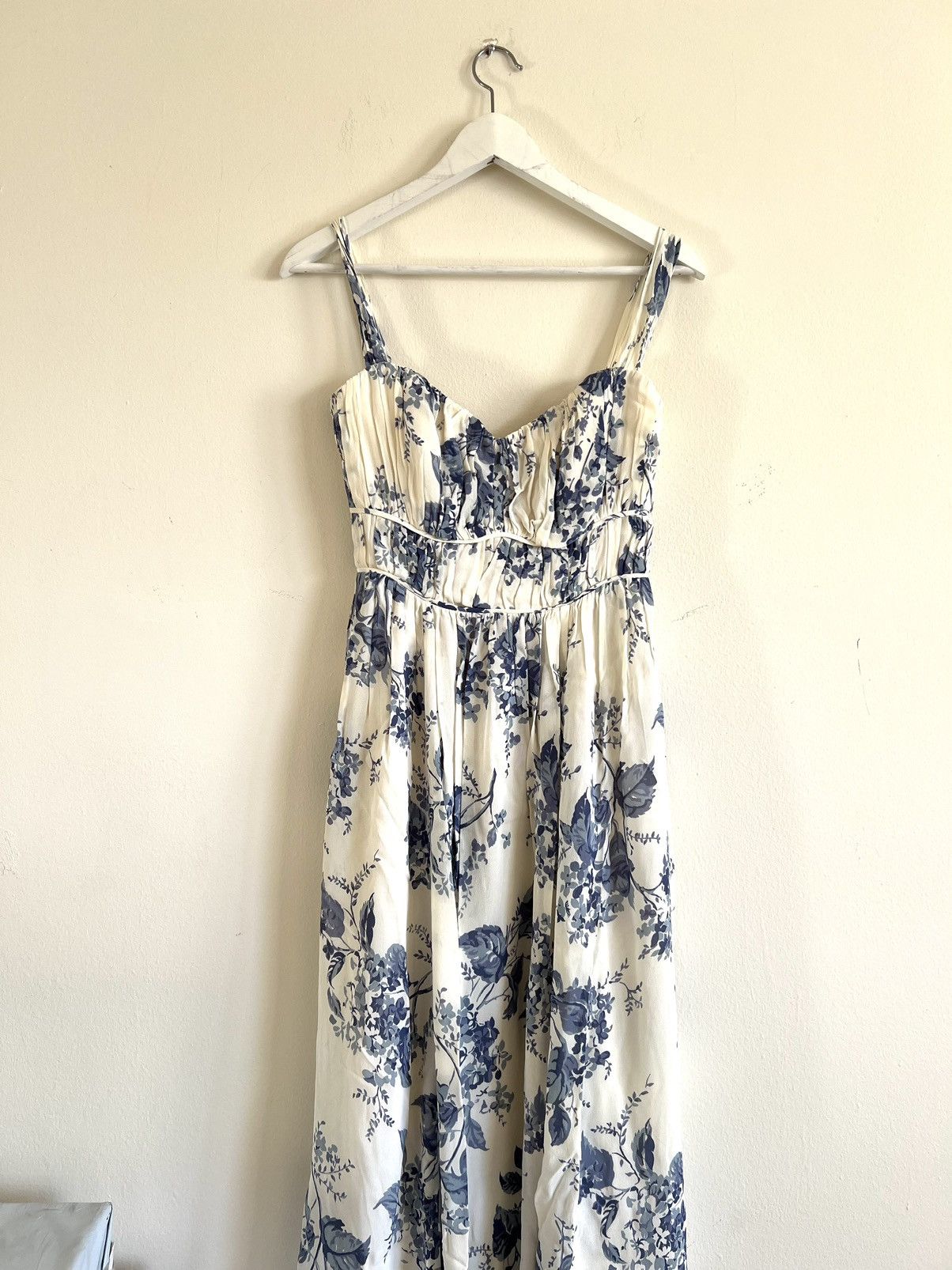 women's blue dress shoes Scout Floral Viejo Tie Strap Midi Dress WHITE-DUSTBLUE / XS by Sugarlips