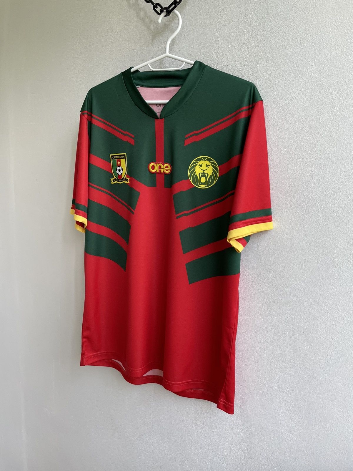 Vintage Cameroon 2022 2023 Away Football Shirt Soccer Jersey One Size US L / EU 52-54 / 3 - 2 Thumbnail